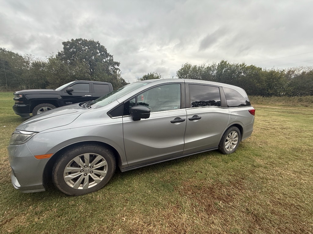 Used 2020 Honda Odyssey LX Passenger Van