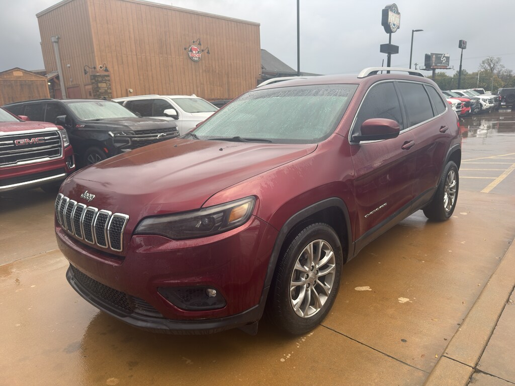 Used 2019 Jeep Cherokee Latitude Plus Sport Utility