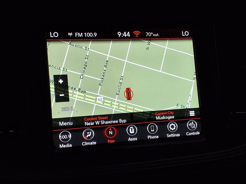 2023 Dodge Challenger R/T Scat Pack photo 4