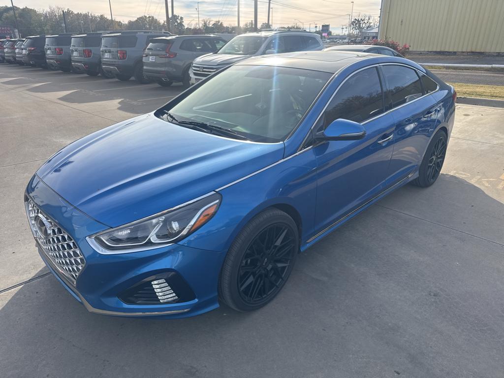 2018 Hyundai Sonata Sport photo 2