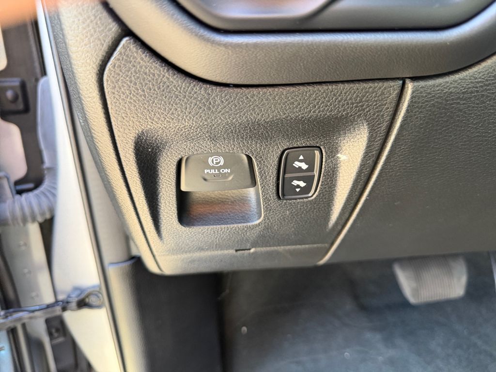 2024 RAM Ram 1500 Pickup Limited - Photo 18