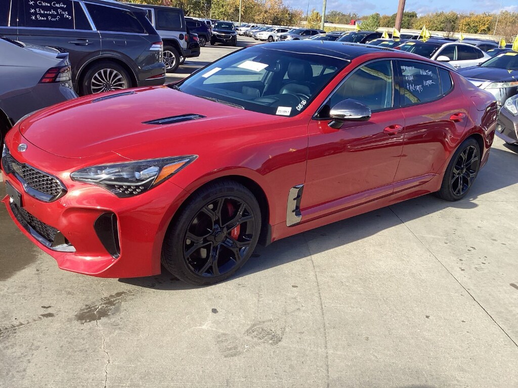 2018 Kia Stinger GT2 photo 2
