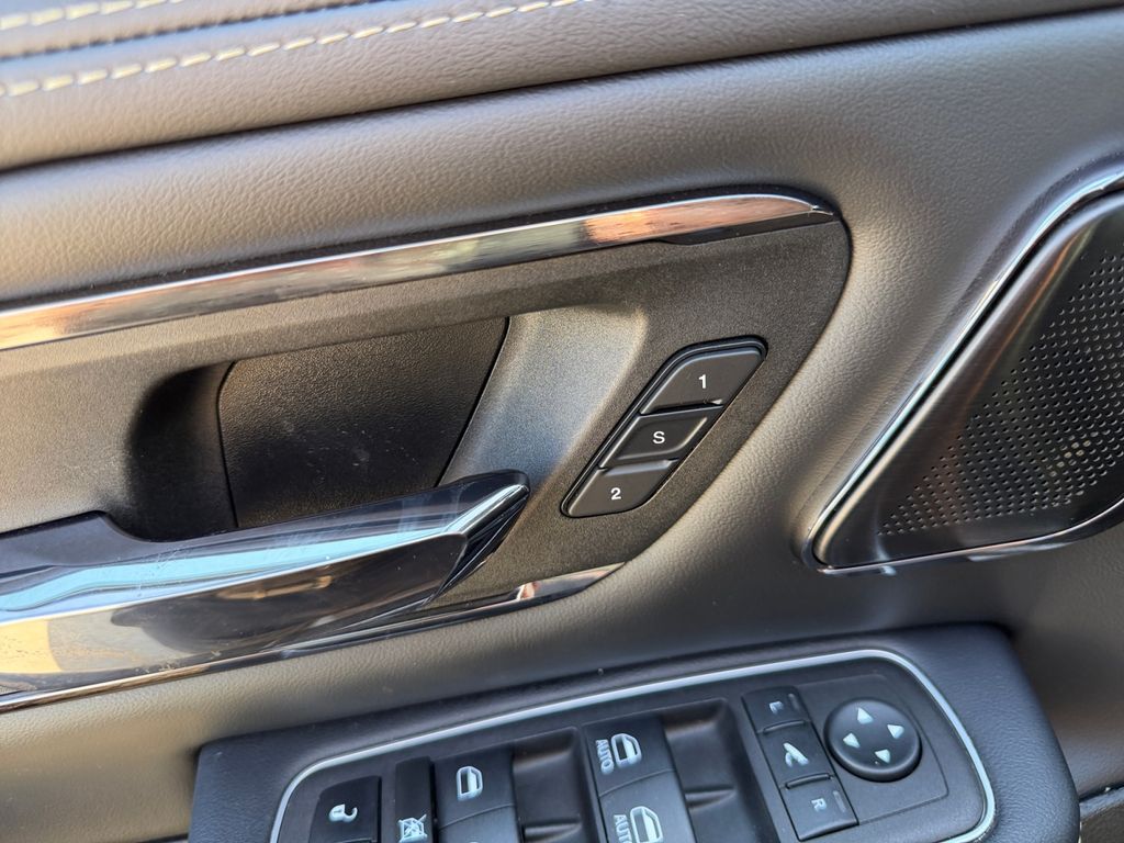 2024 RAM Ram 1500 Pickup Limited - Photo 16
