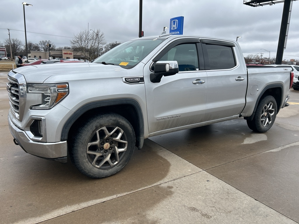 Used 2019 GMC Sierra SLT Crew Cab