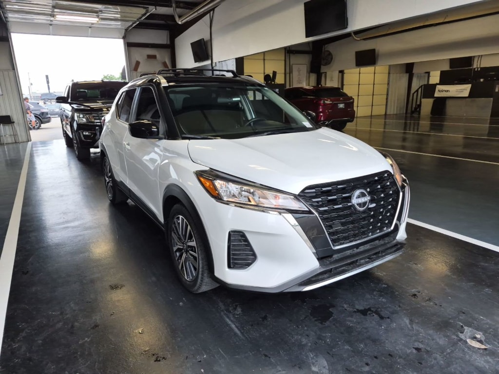 2024 Nissan Kicks 1.6 SV's photo