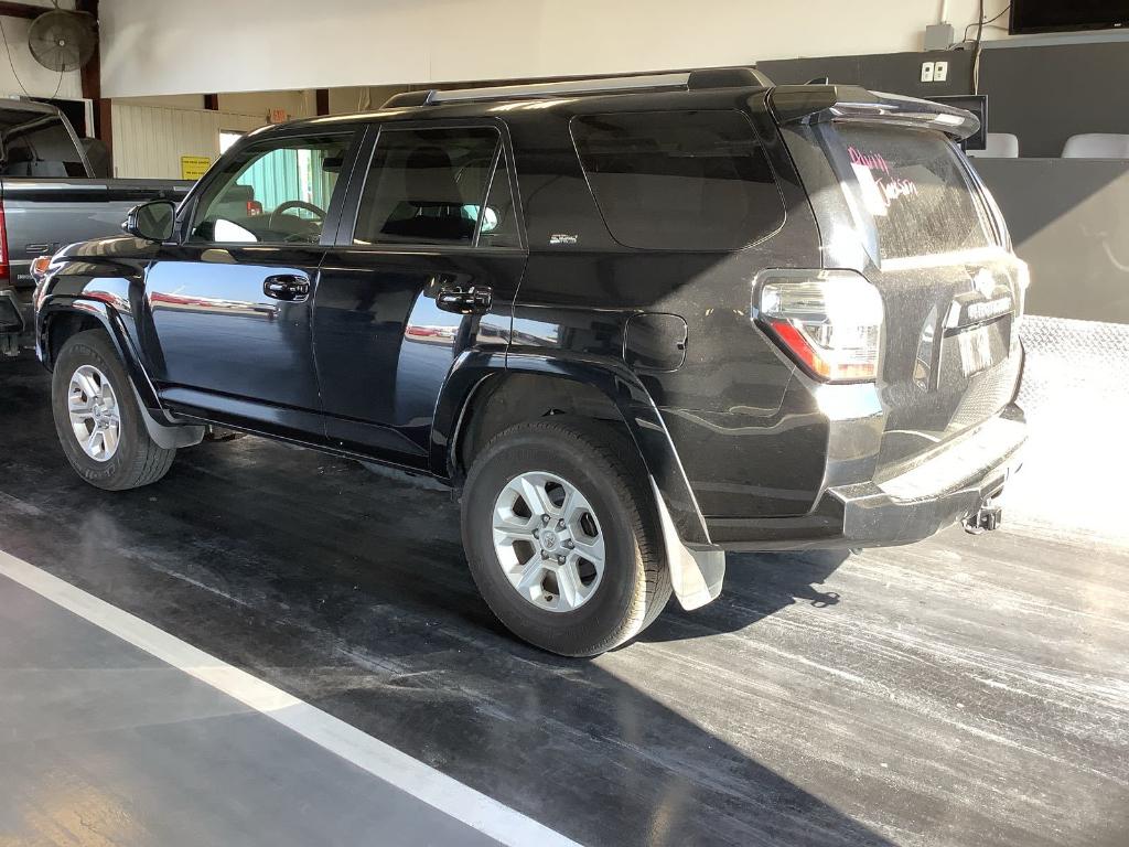2024 Toyota 4Runner SR5 photo 2