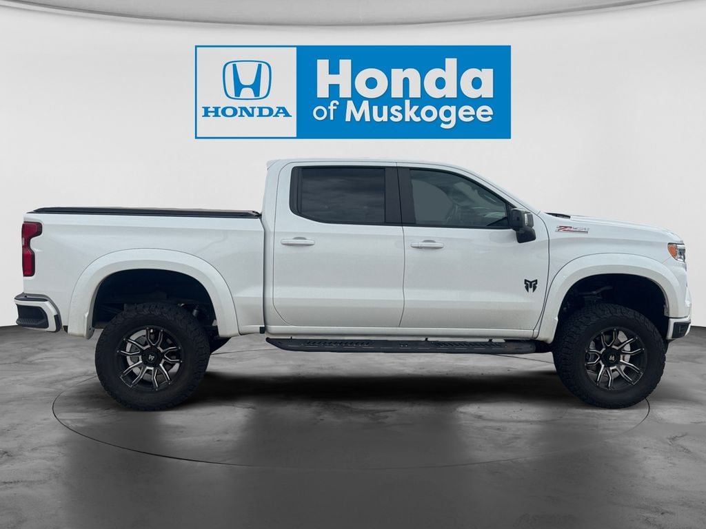 2023 Chevrolet Silverado 1500 RST - Photo 7