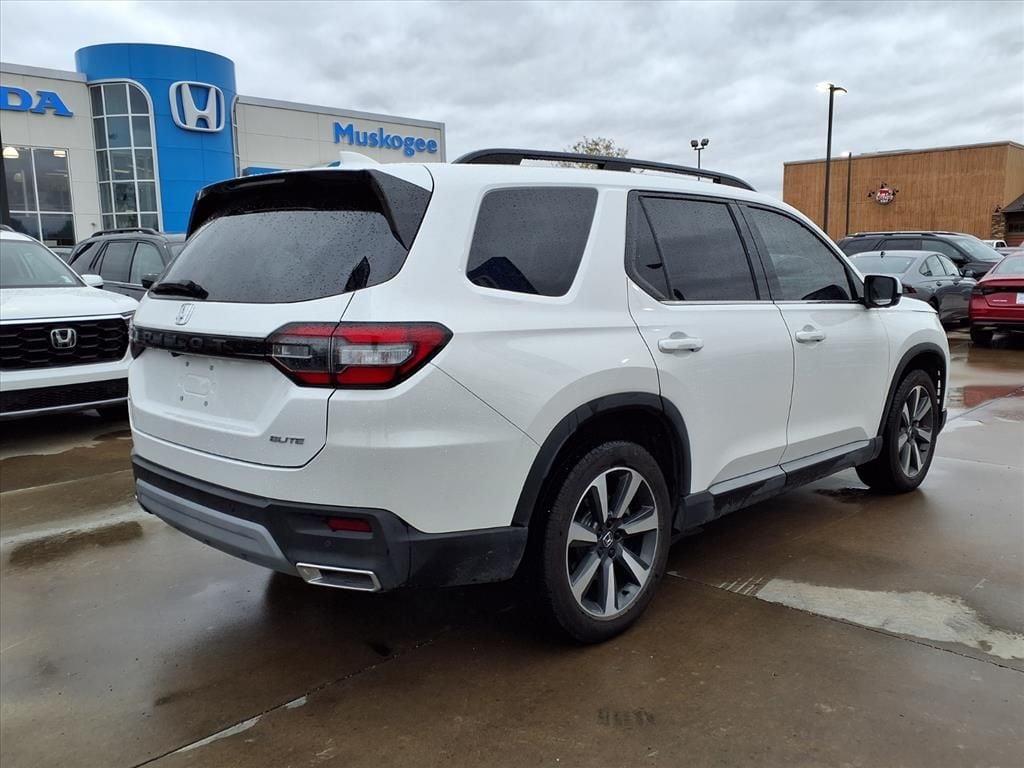 Used 2024 Honda Pilot Elite Sport Utility