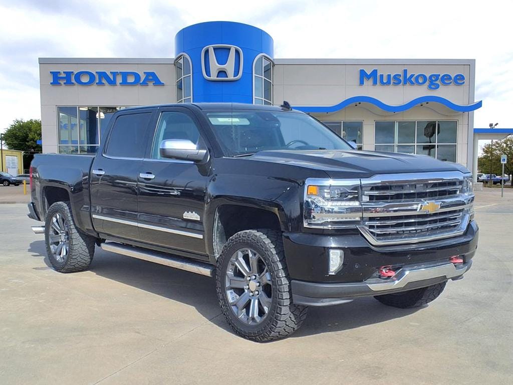 Used 2017 Chevrolet Silverado High Country Crew Cab