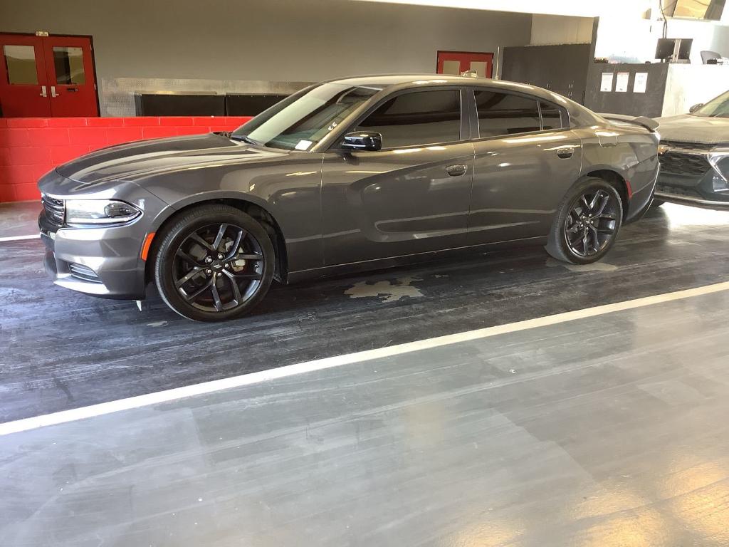 2023 Dodge Charger SXT photo 2