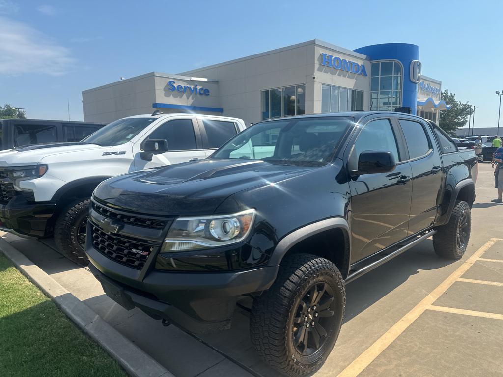 2019 Chevrolet Colorado ZR2 photo 2