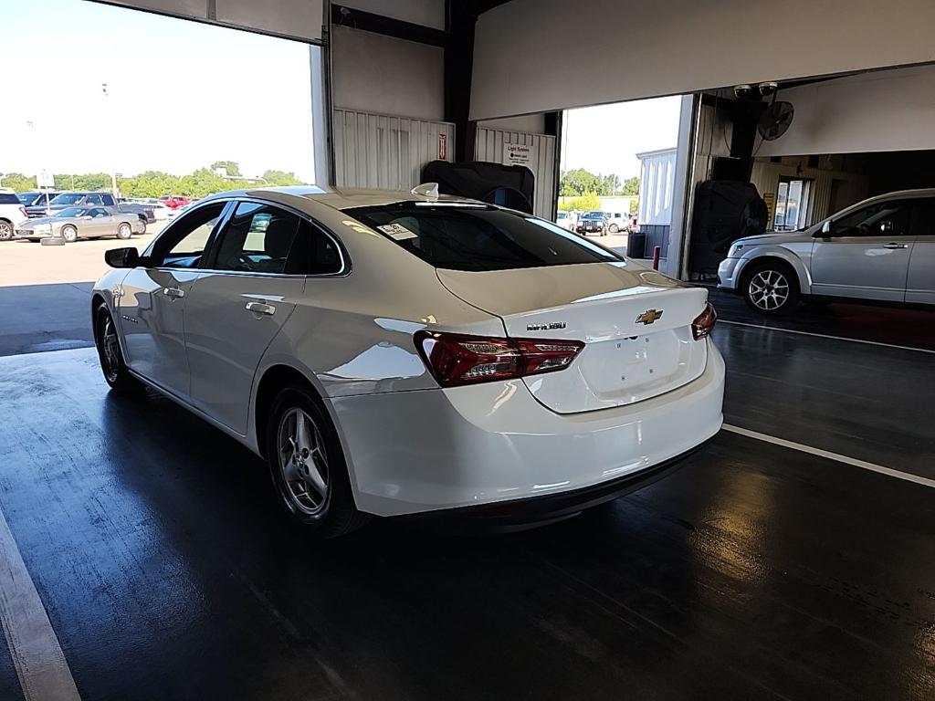 2019 Chevrolet Malibu 1LT photo 4