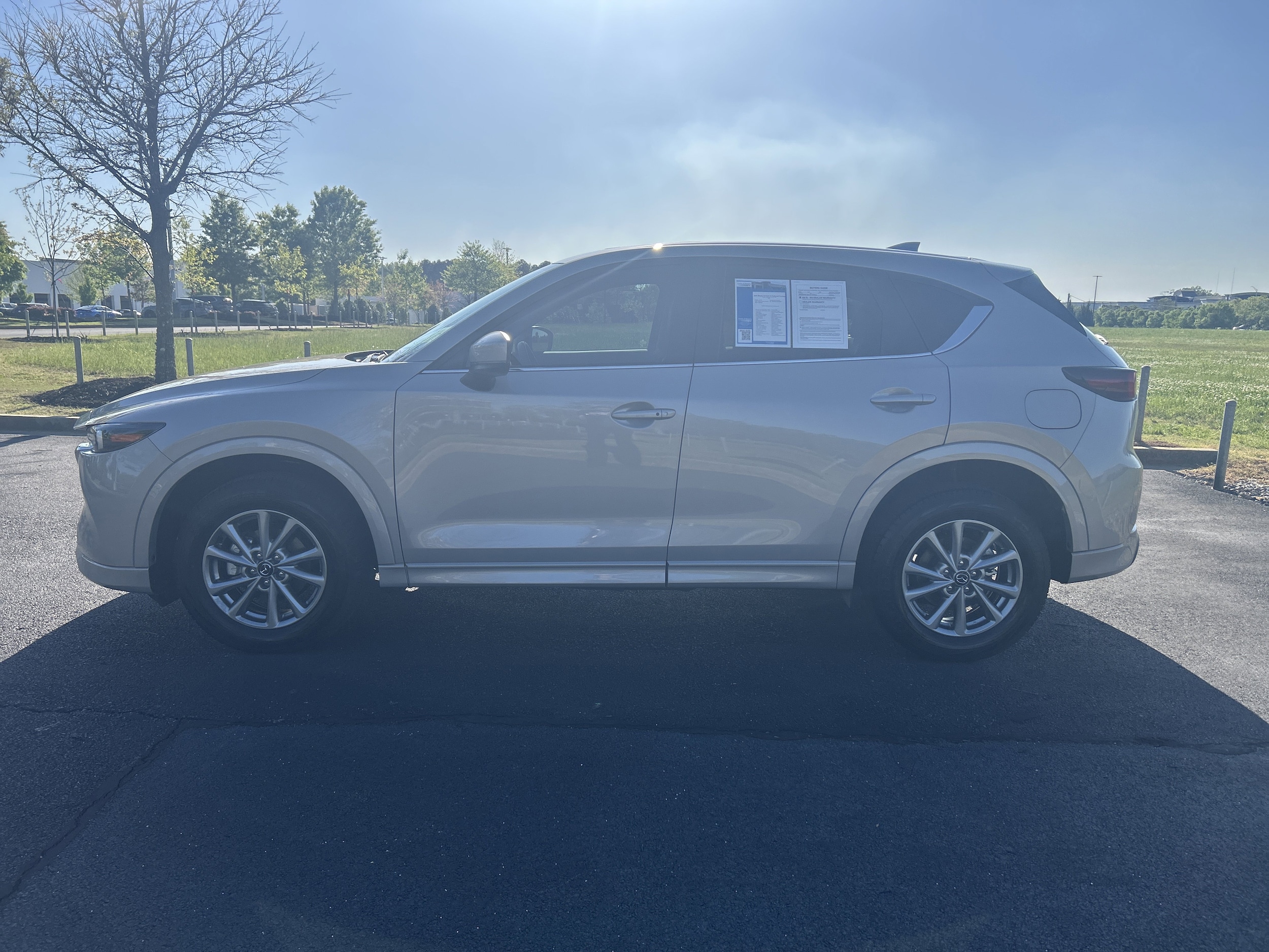2024 Mazda CX-5 2.5 S Preferred Package photo 5