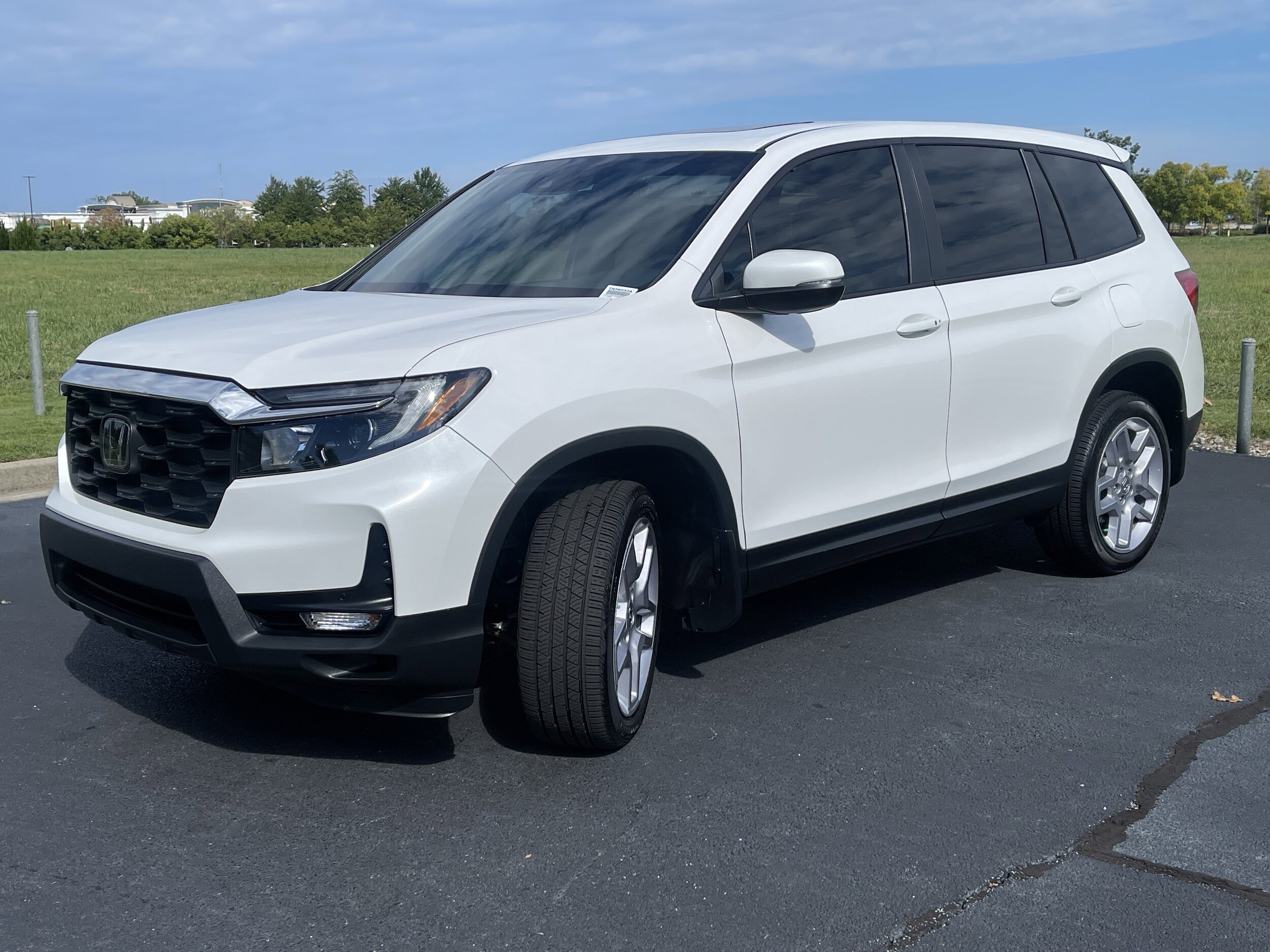 2024 Honda Passport EX-L photo 3
