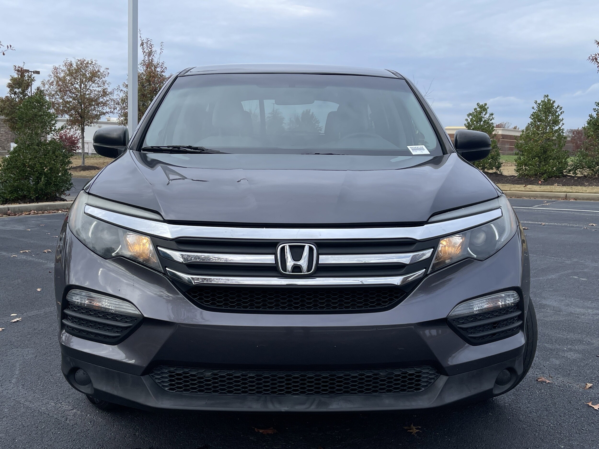 2018 Honda Pilot LX photo 2