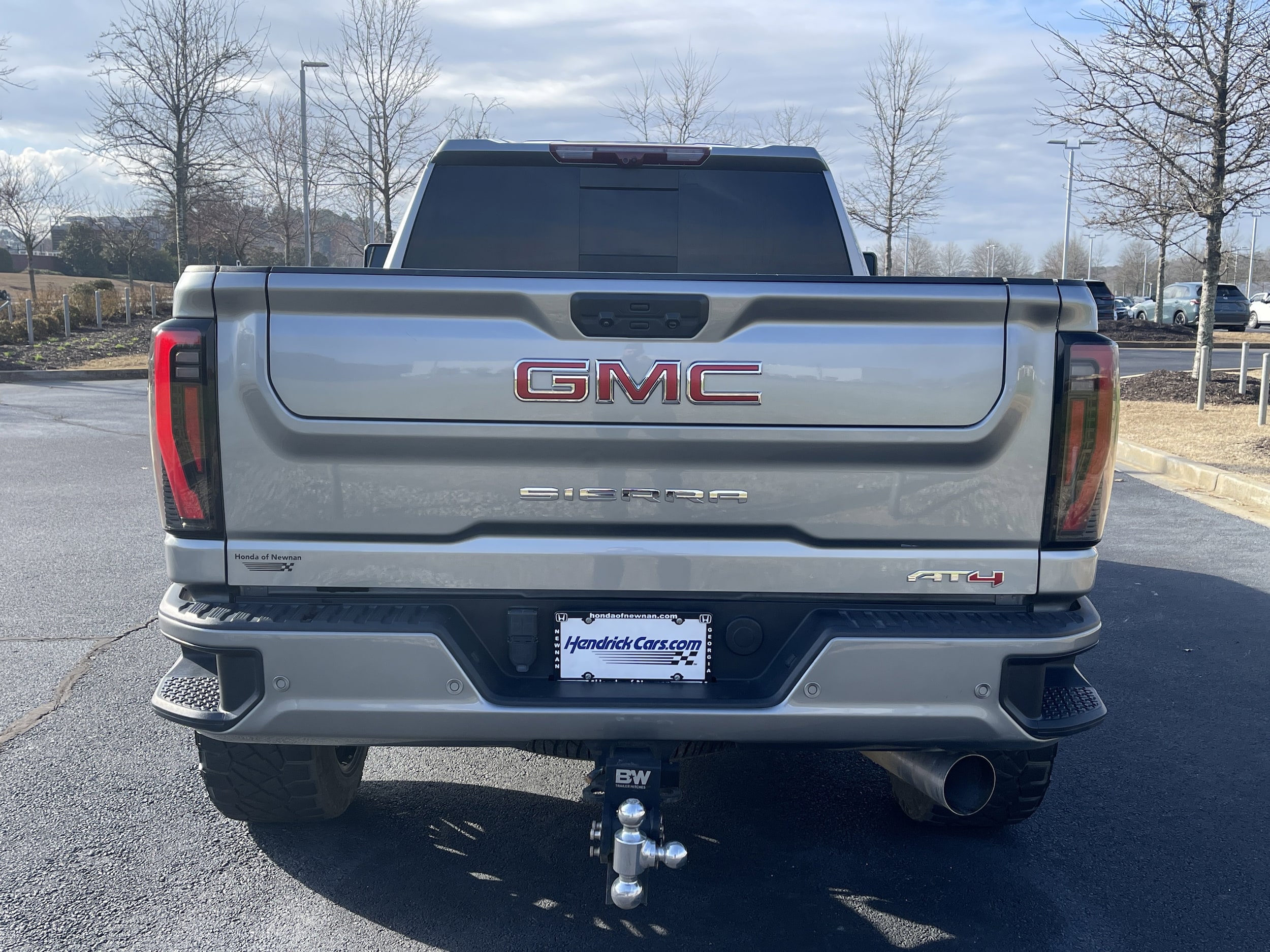 2024 GMC Sierra 2500 HD AT4 photo 6