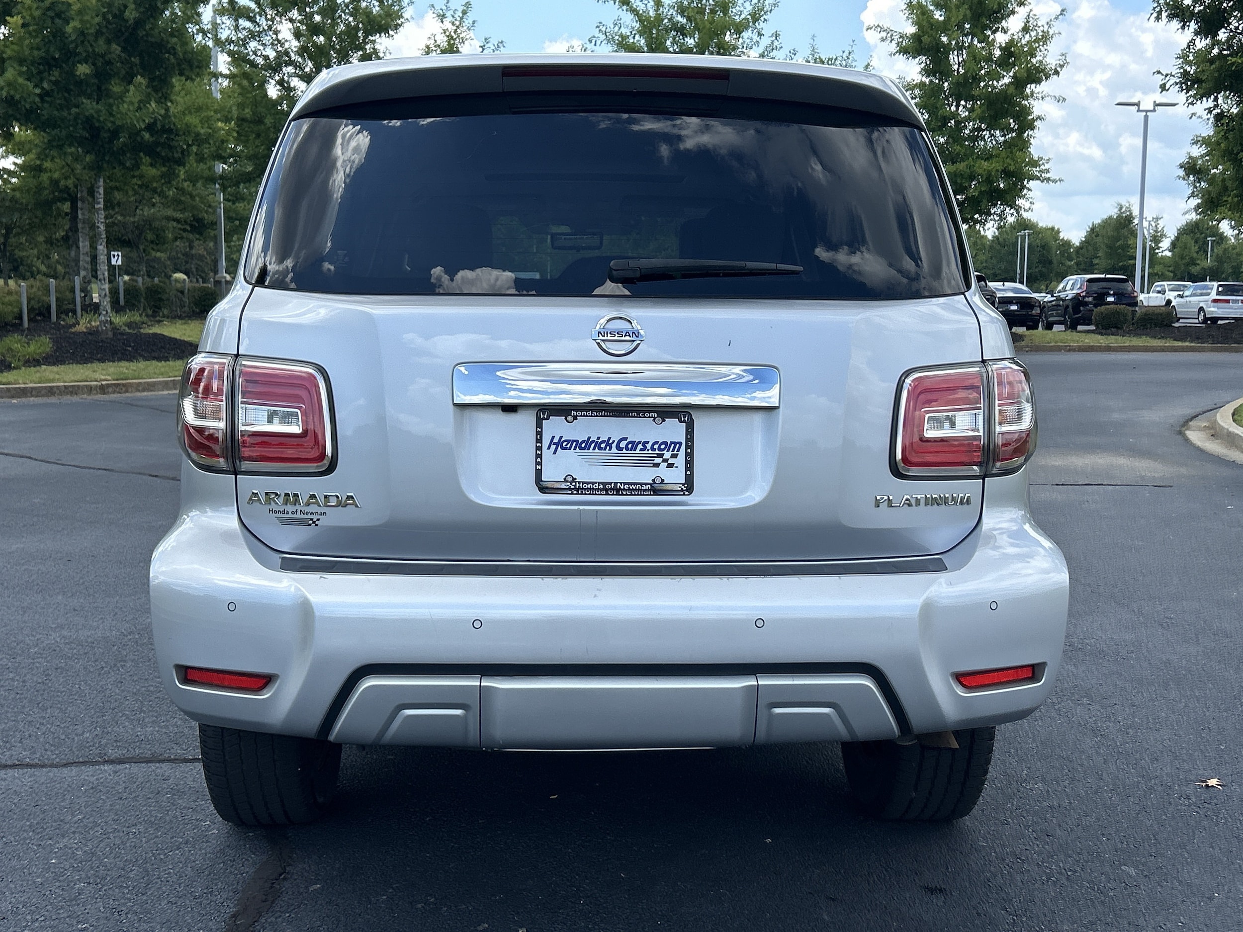 Nissan Armada Platinum