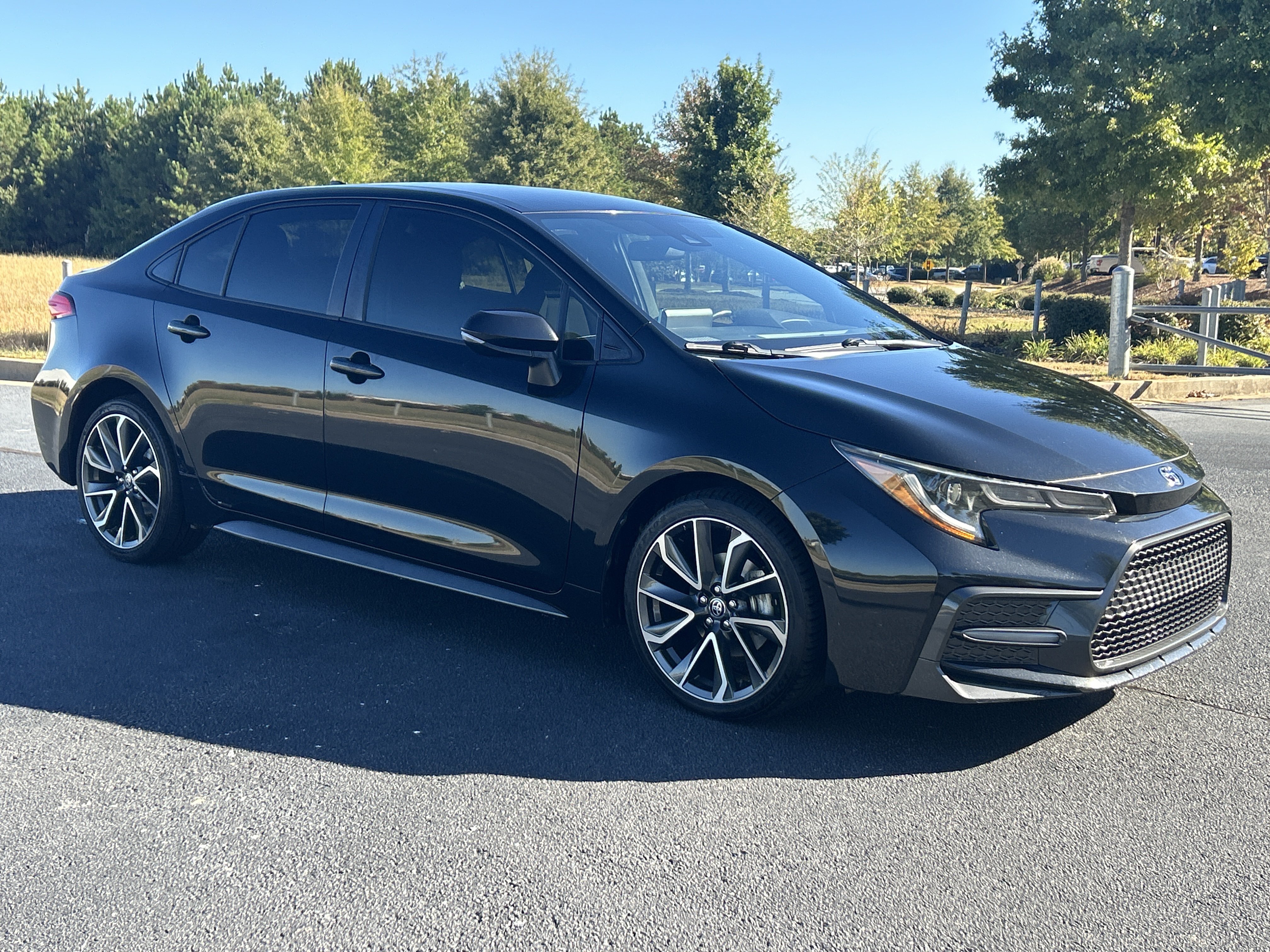 Used 2021 Toyota Corolla SE Sedan