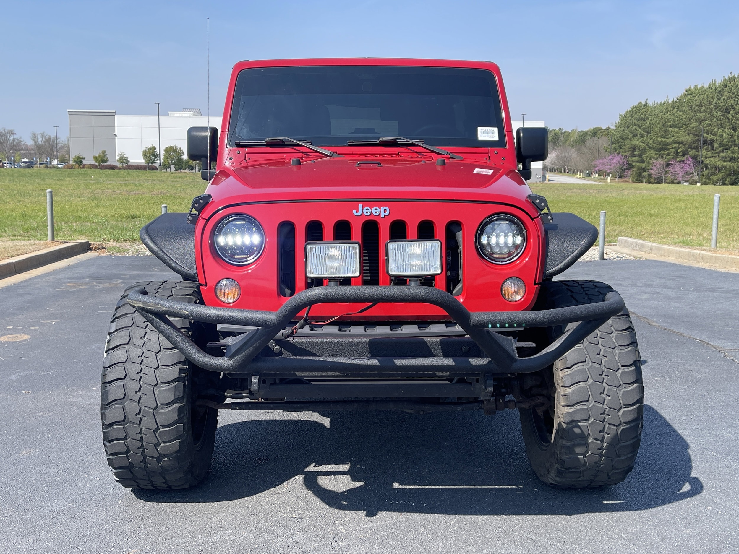 2014 Jeep Wrangler Unlimited Sport 4x4 photo 2