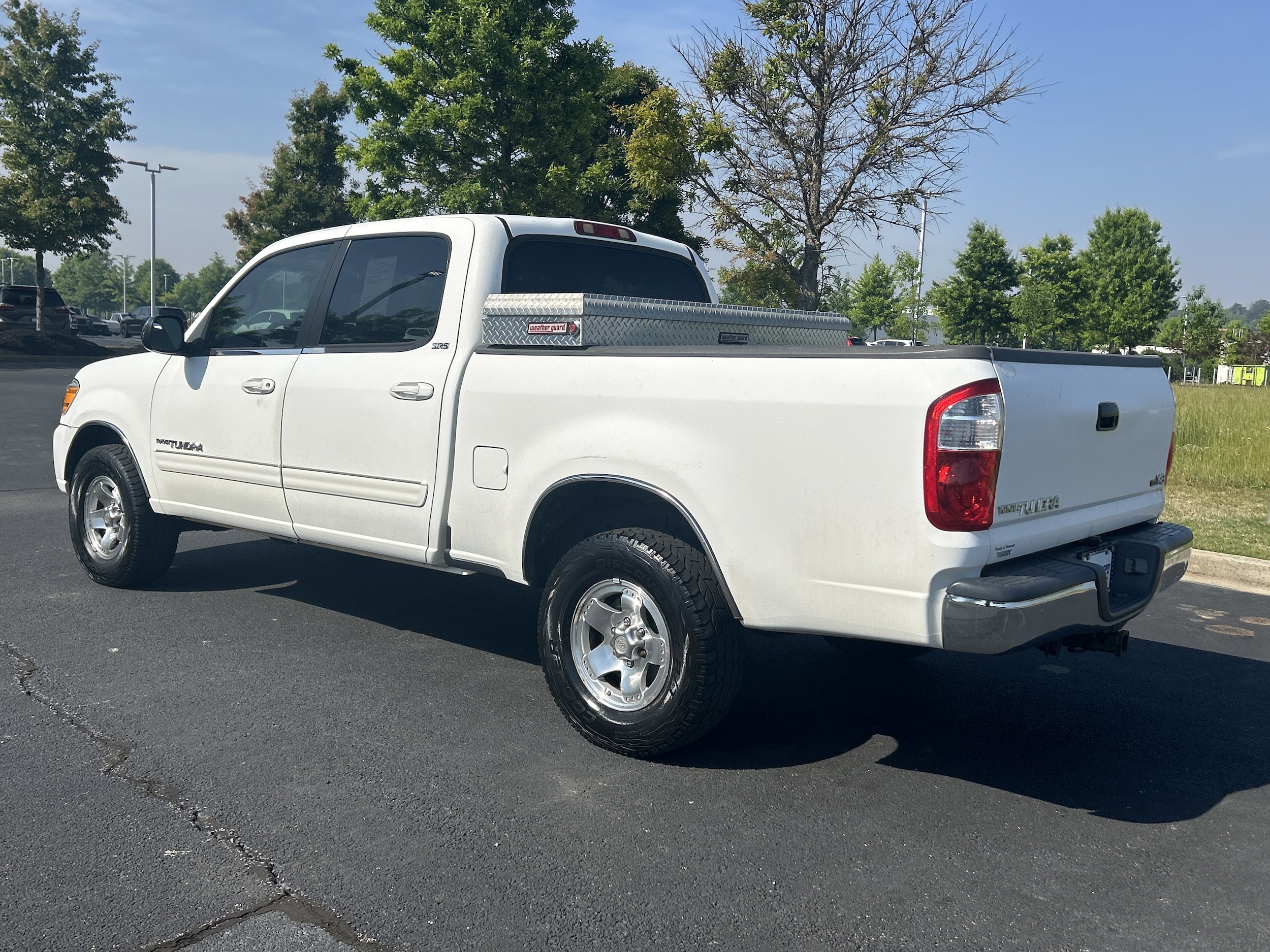2005 Toyota Tundra SR5 V8 photo 6