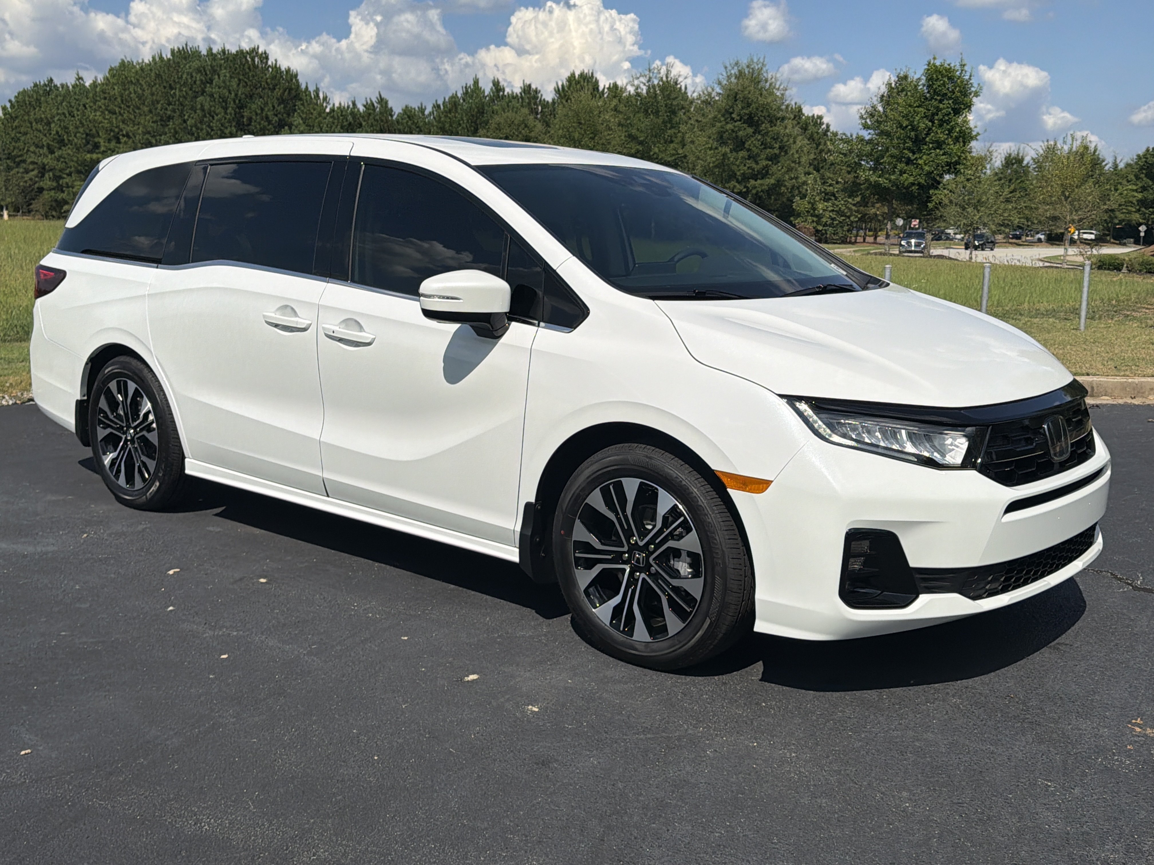 2027 Honda Odyssey Elite Van Passenger