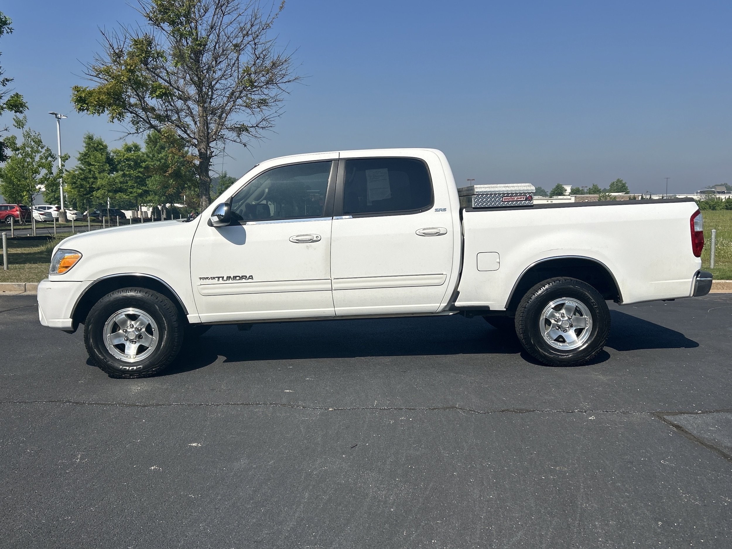 2005 Toyota Tundra SR5 V8 photo 5