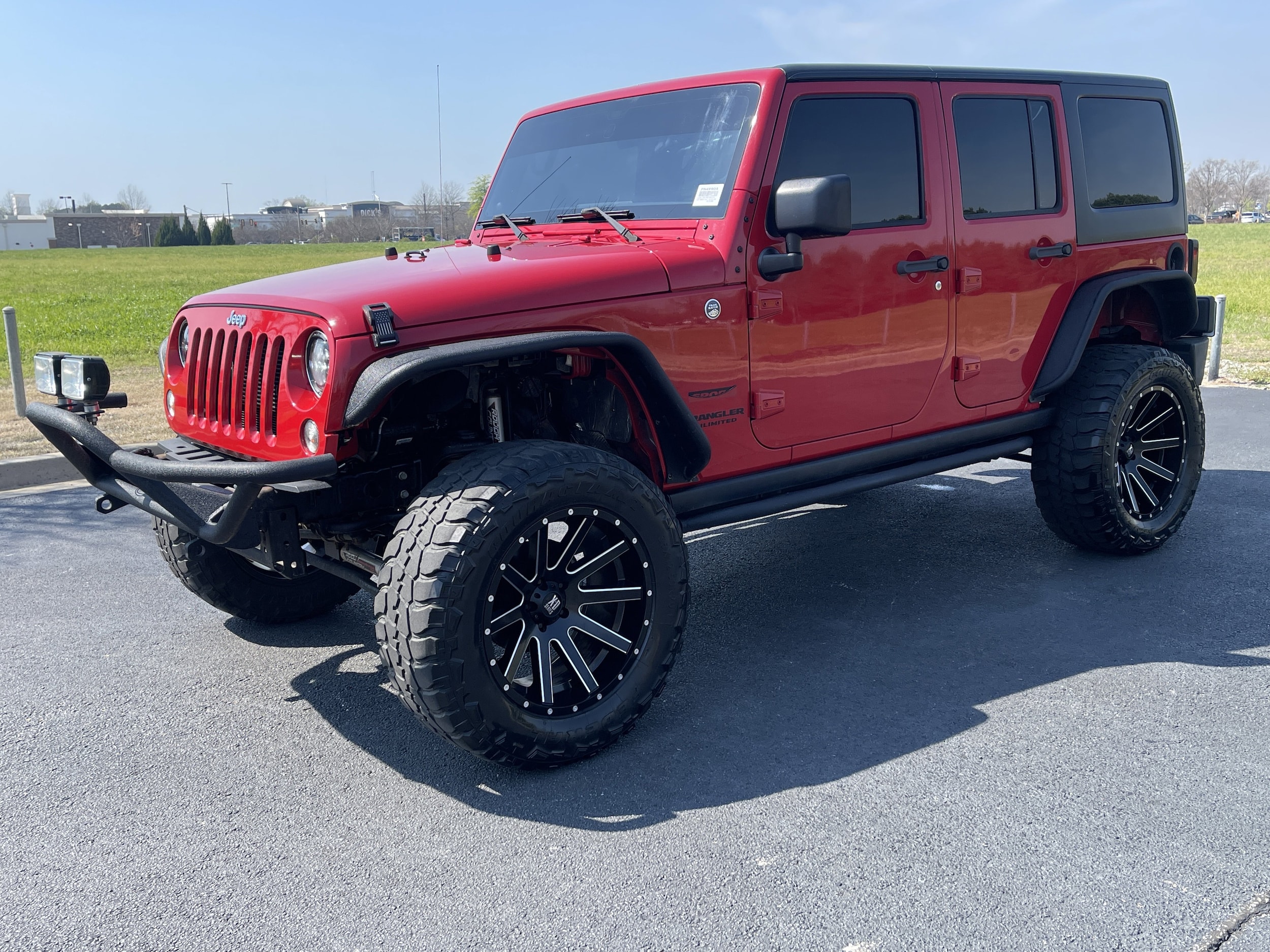 2014 Jeep Wrangler Unlimited Sport 4x4 photo 4