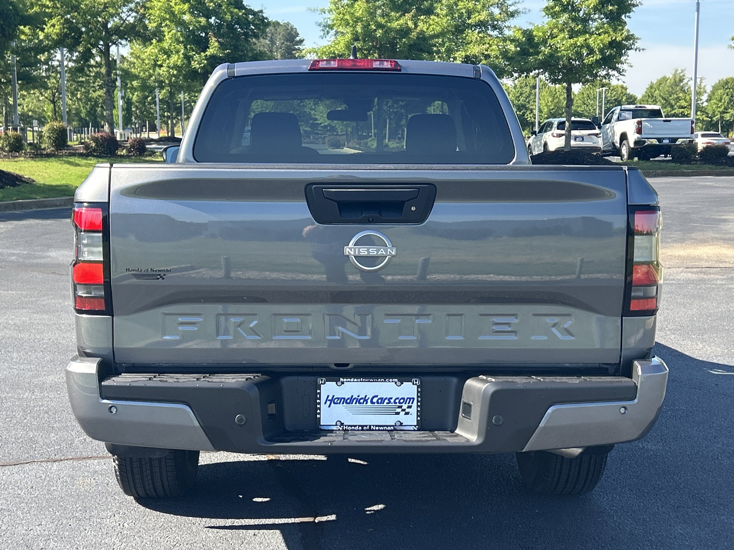Nissan Frontier SV