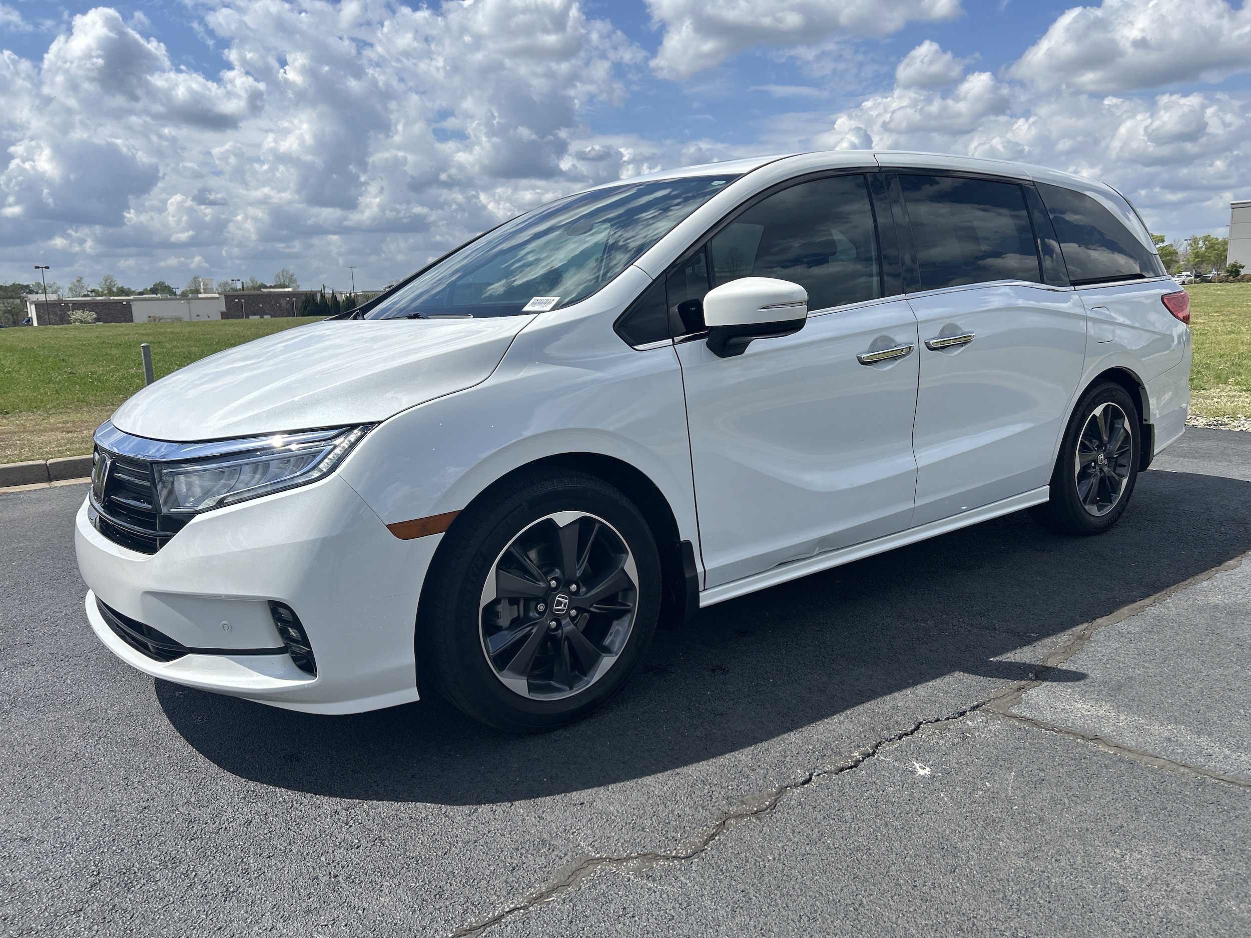2023 Honda Odyssey Elite photo 4