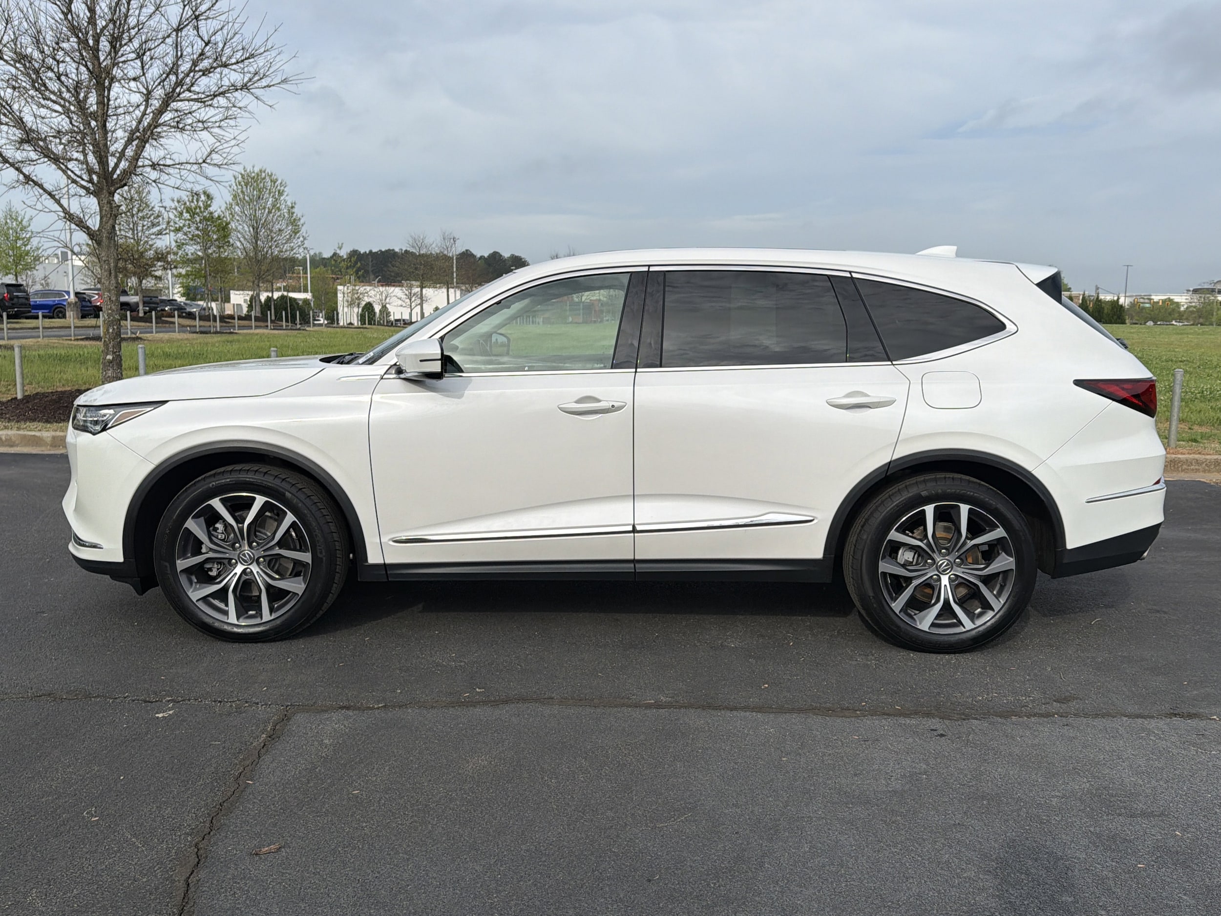 2023 Acura MDX FWD Technology Package photo 4