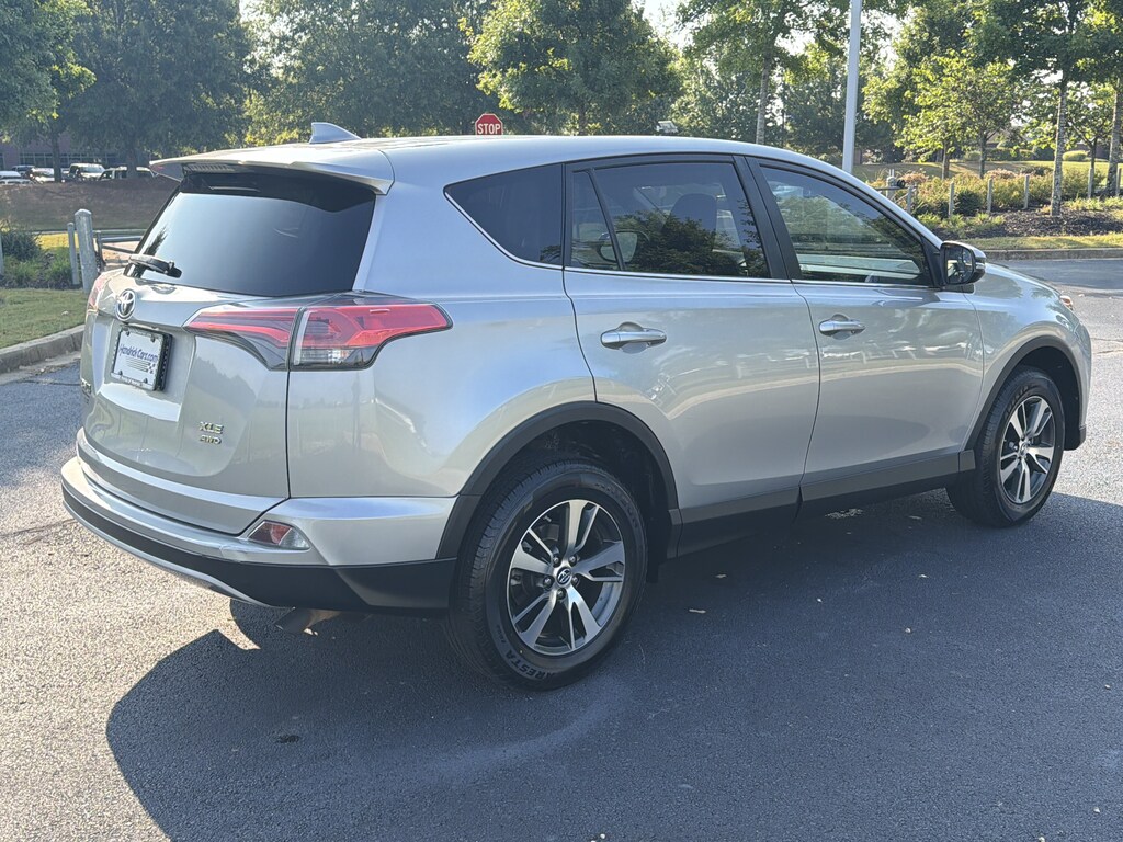 Used 2018 Toyota RAV4 XLE SUV