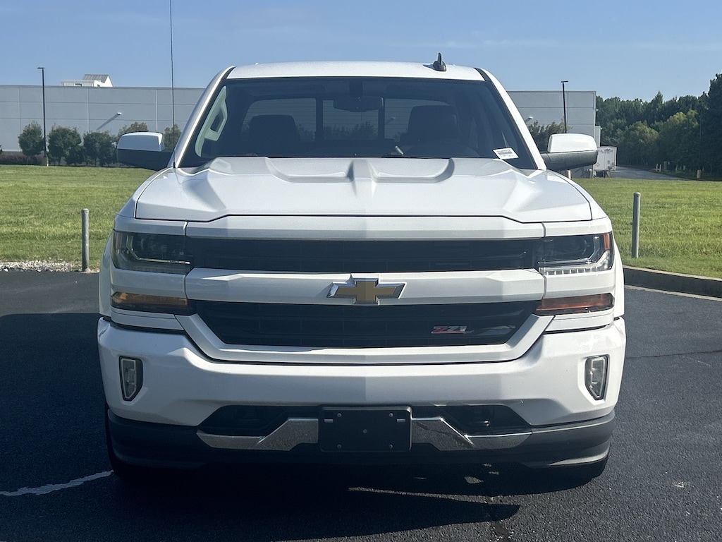 Used 2018 Chevrolet Silverado 1500 LT w/2LT Truck Crew Cab
