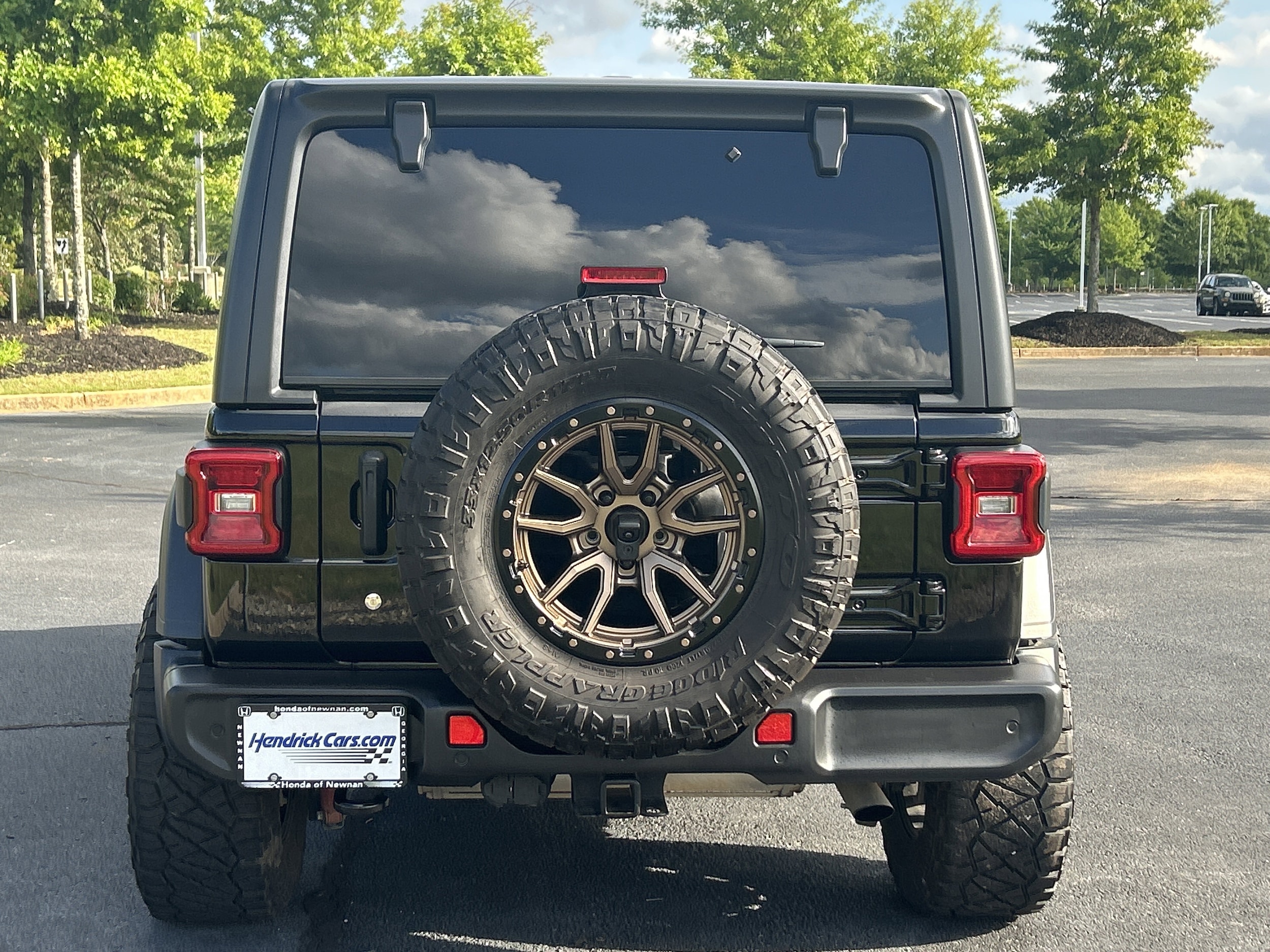 2020 Jeep Wrangler Unlimited Sport photo 3