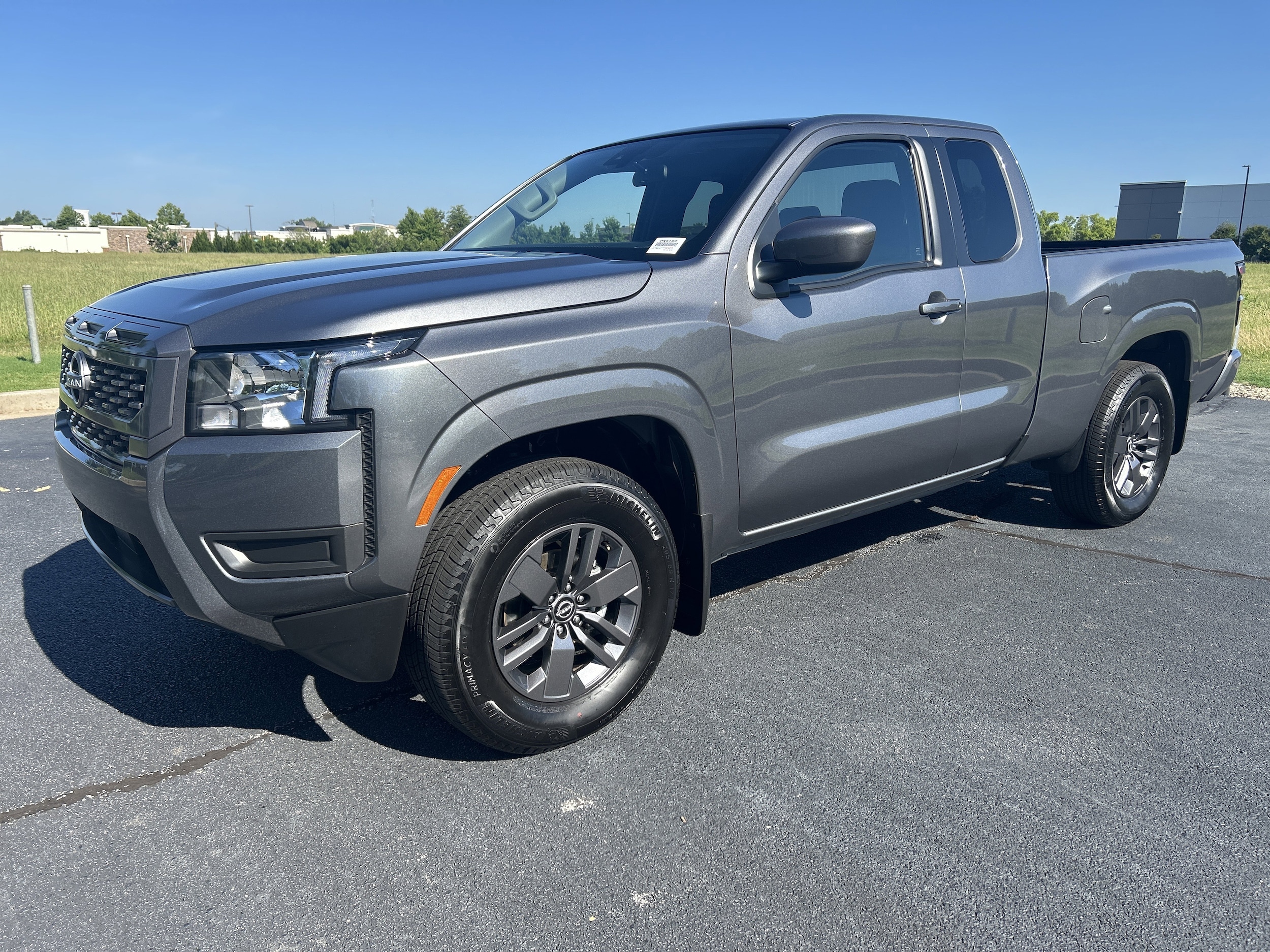 Nissan Frontier SV