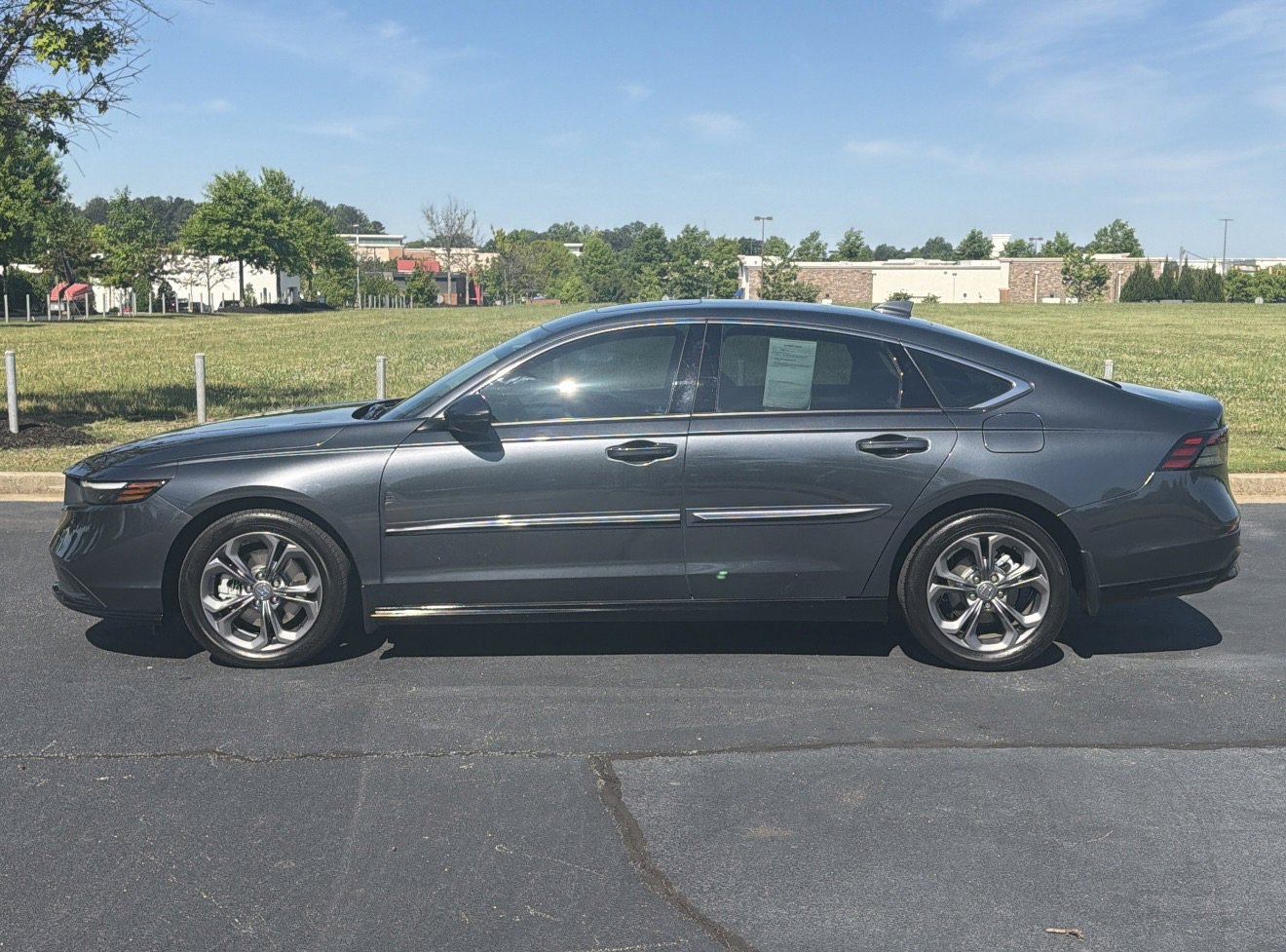 2024 Honda Accord Hybrid EX-L photo 5