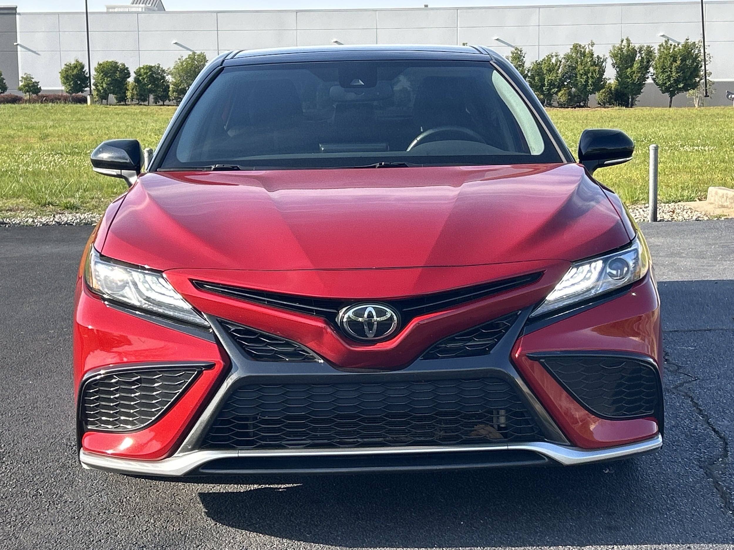 2023 Toyota Camry XSE photo 2