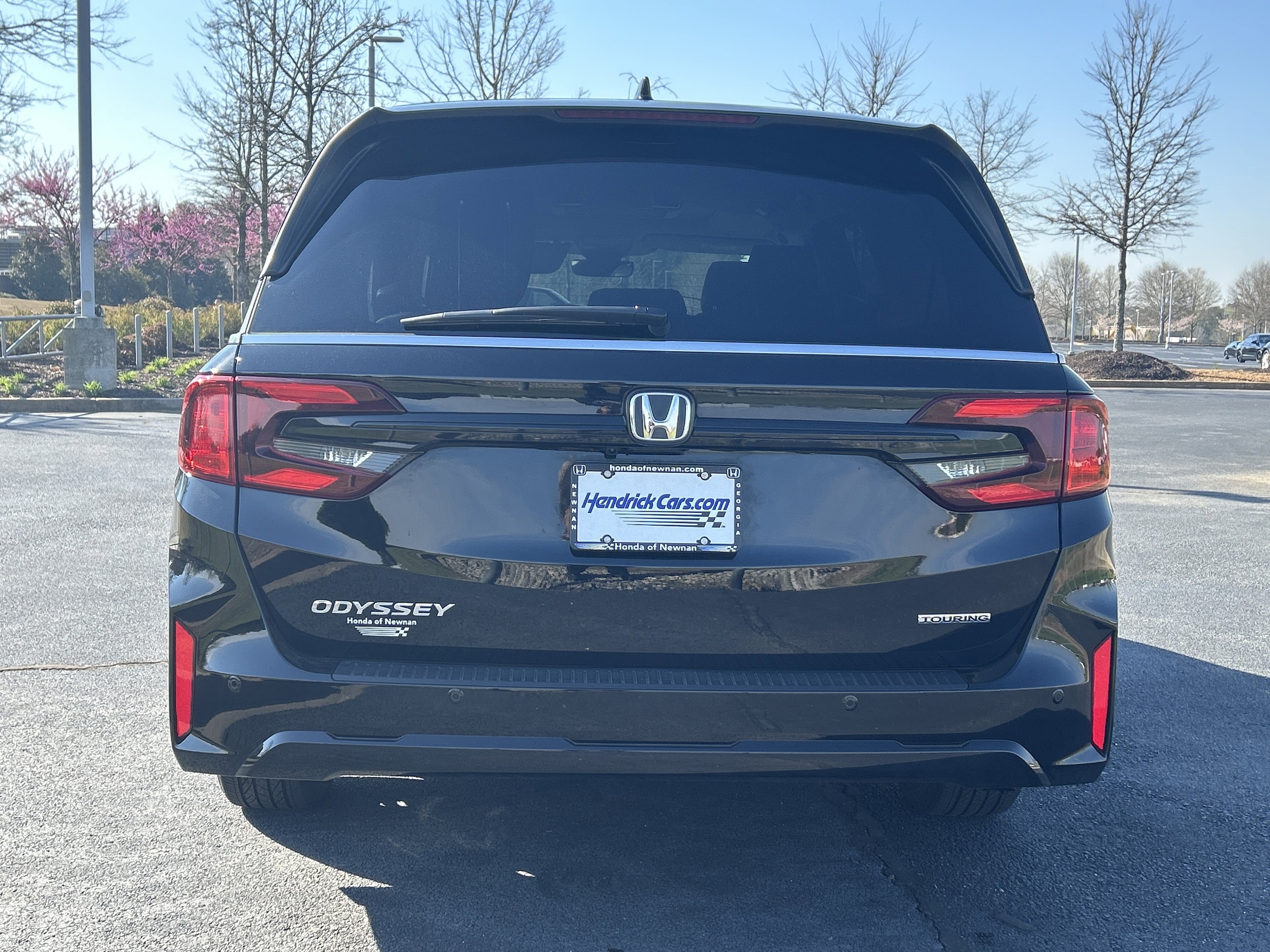 2026 Honda Odyssey Touring photo 3