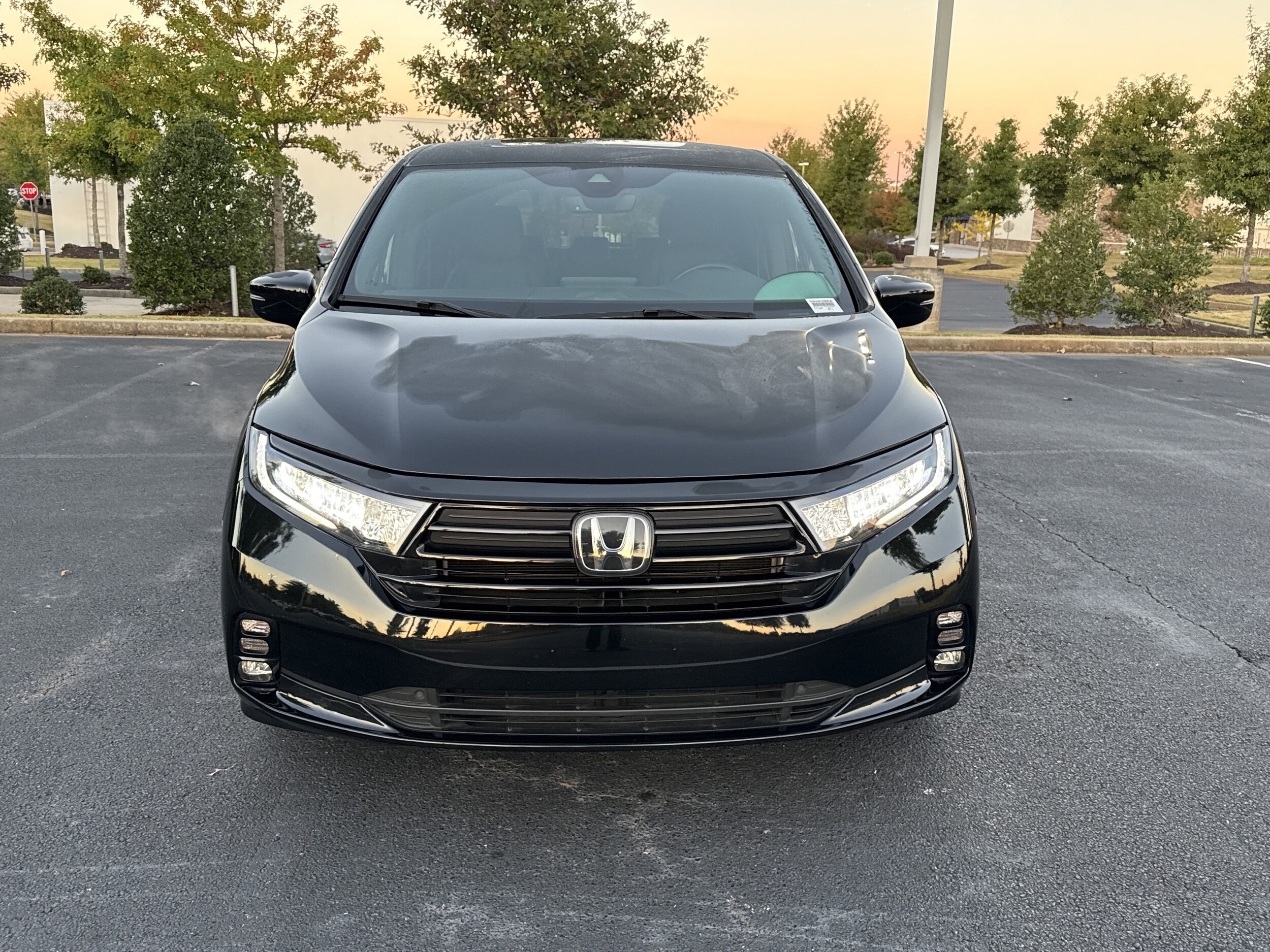 2023 Honda Odyssey Sport photo 2