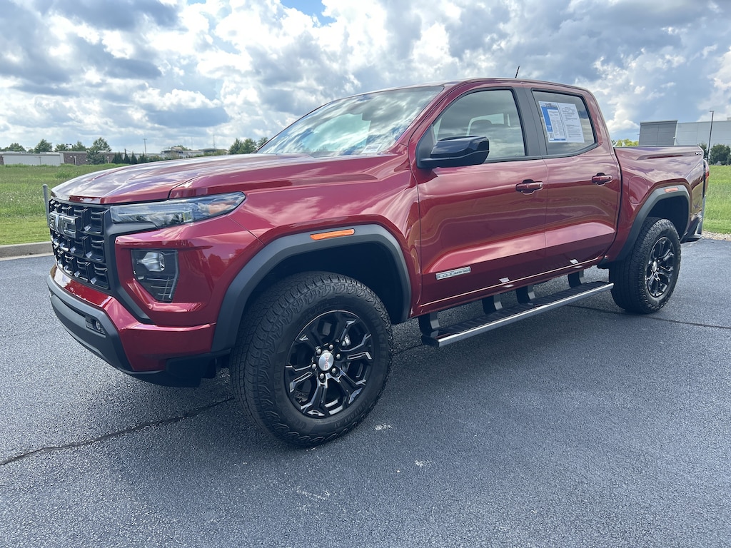 Used 2024 GMC Canyon Elevation Truck Crew Cab