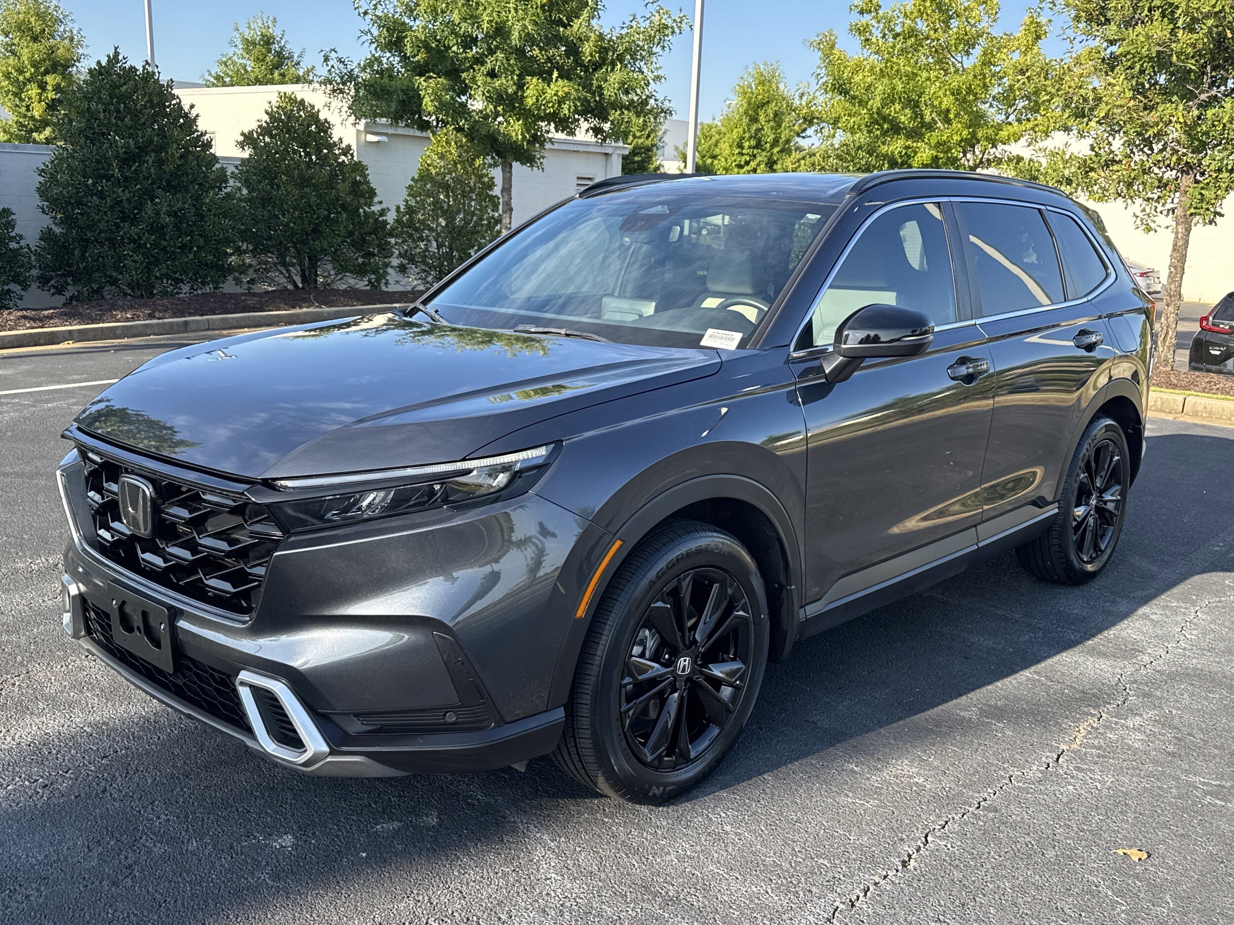2024 Honda CR-V Hybrid Sport Touring photo 3