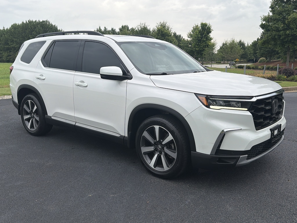Certified 2024 Honda Pilot Touring SUV