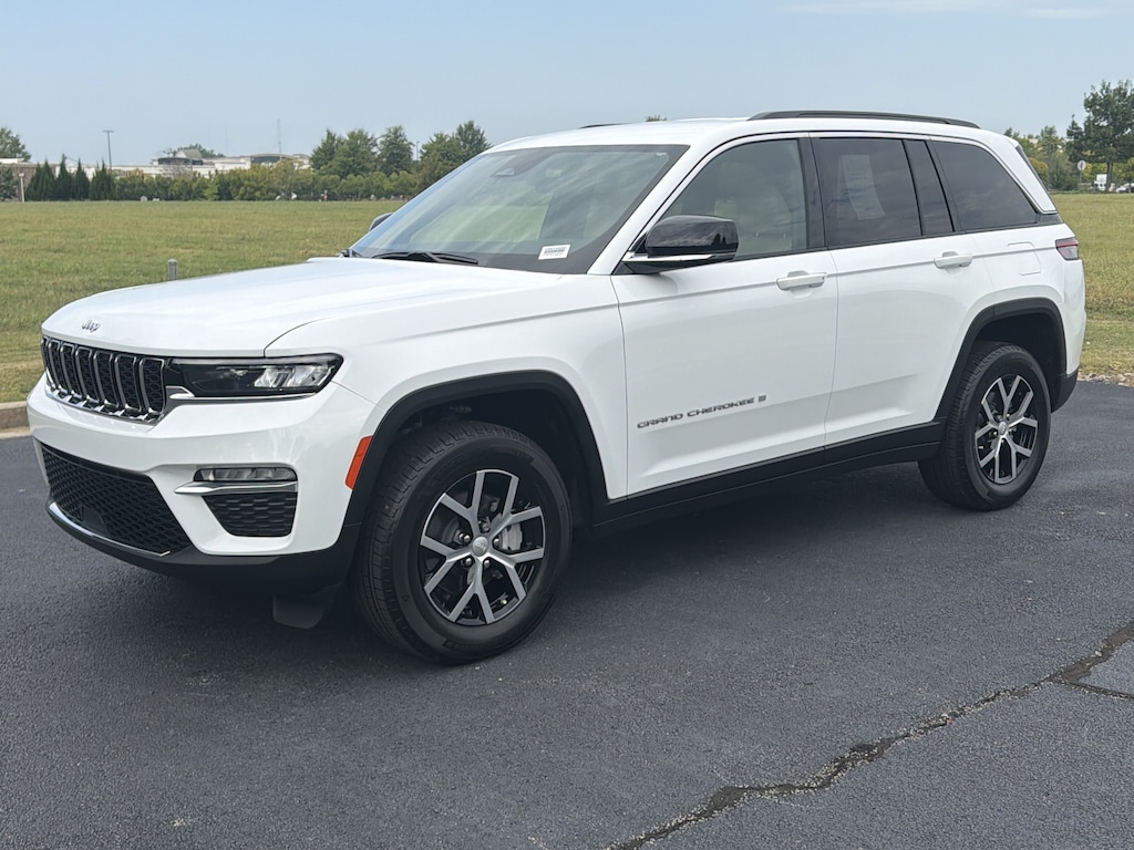 Used 2025 Jeep Grand Cherokee Limited SUV