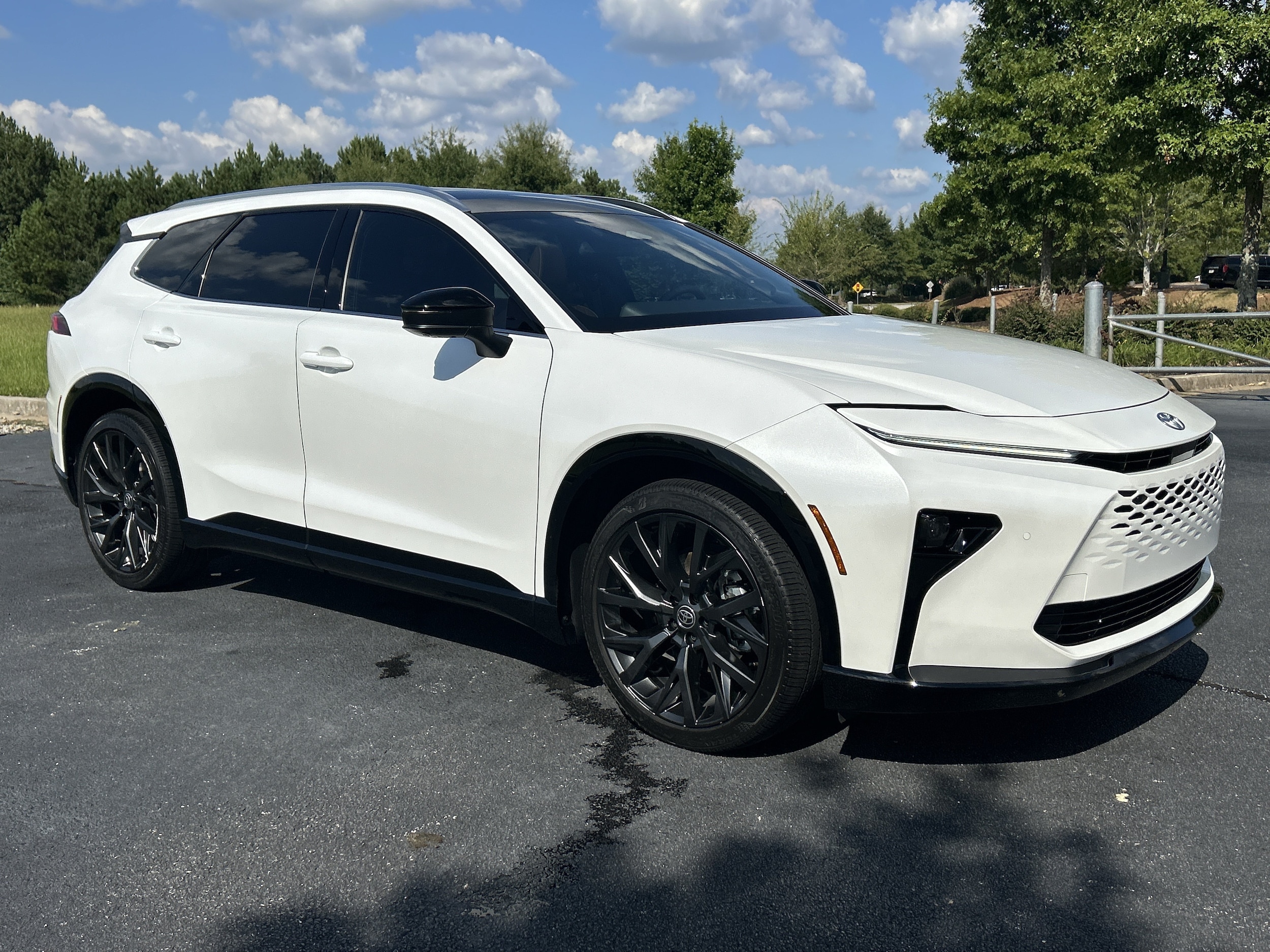 2025 Toyota Crown Signia Limited