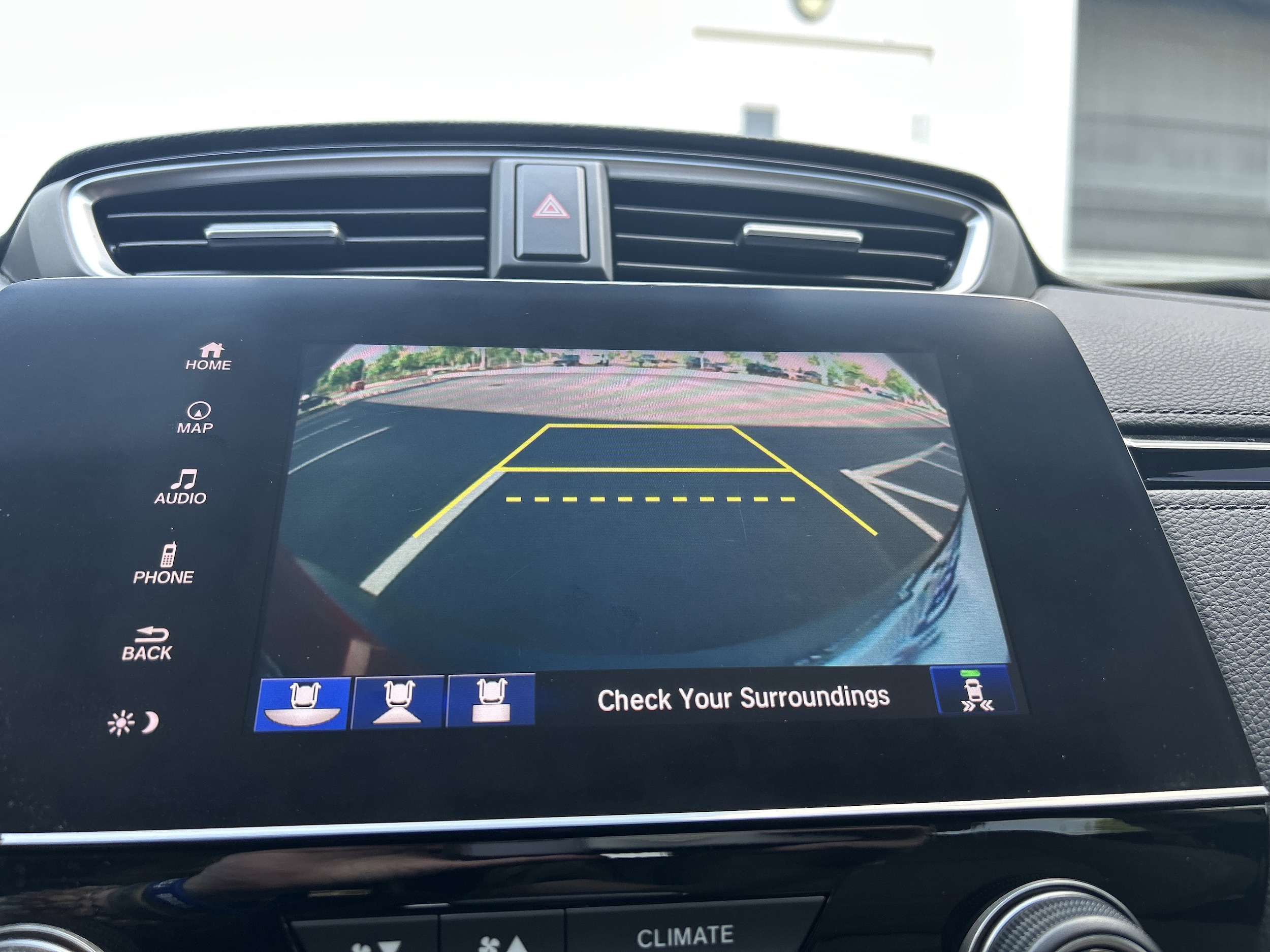 2018 Honda CR-V Touring AWD photo 4