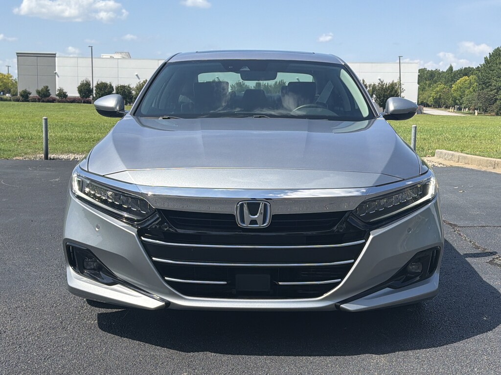 Used 2022 Honda Accord Hybrid Touring Sedan