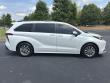 2022 Toyota Sienna XLE 8 Passenger Van Passenger Van