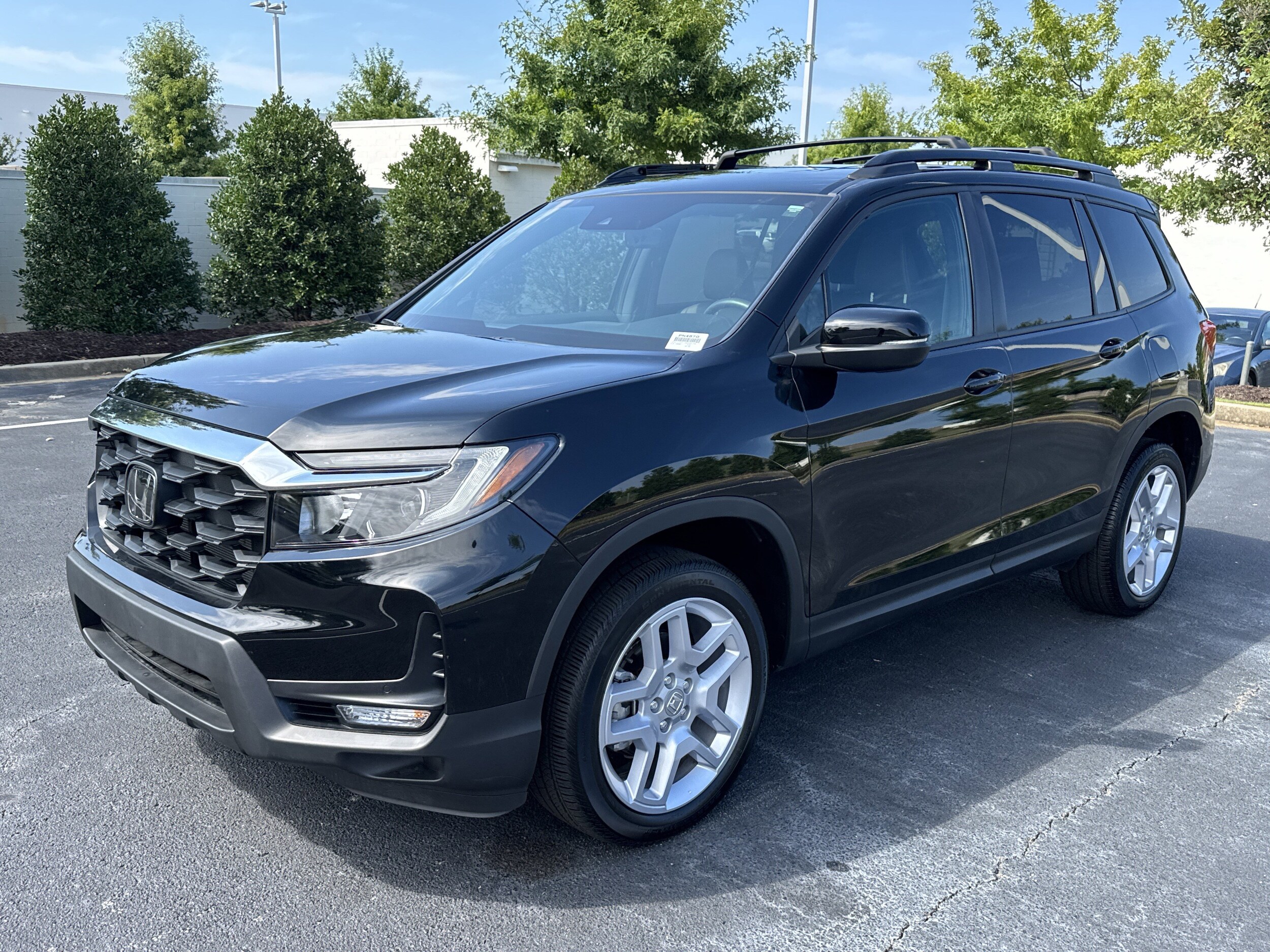 2025 Honda Passport EX-L photo 3