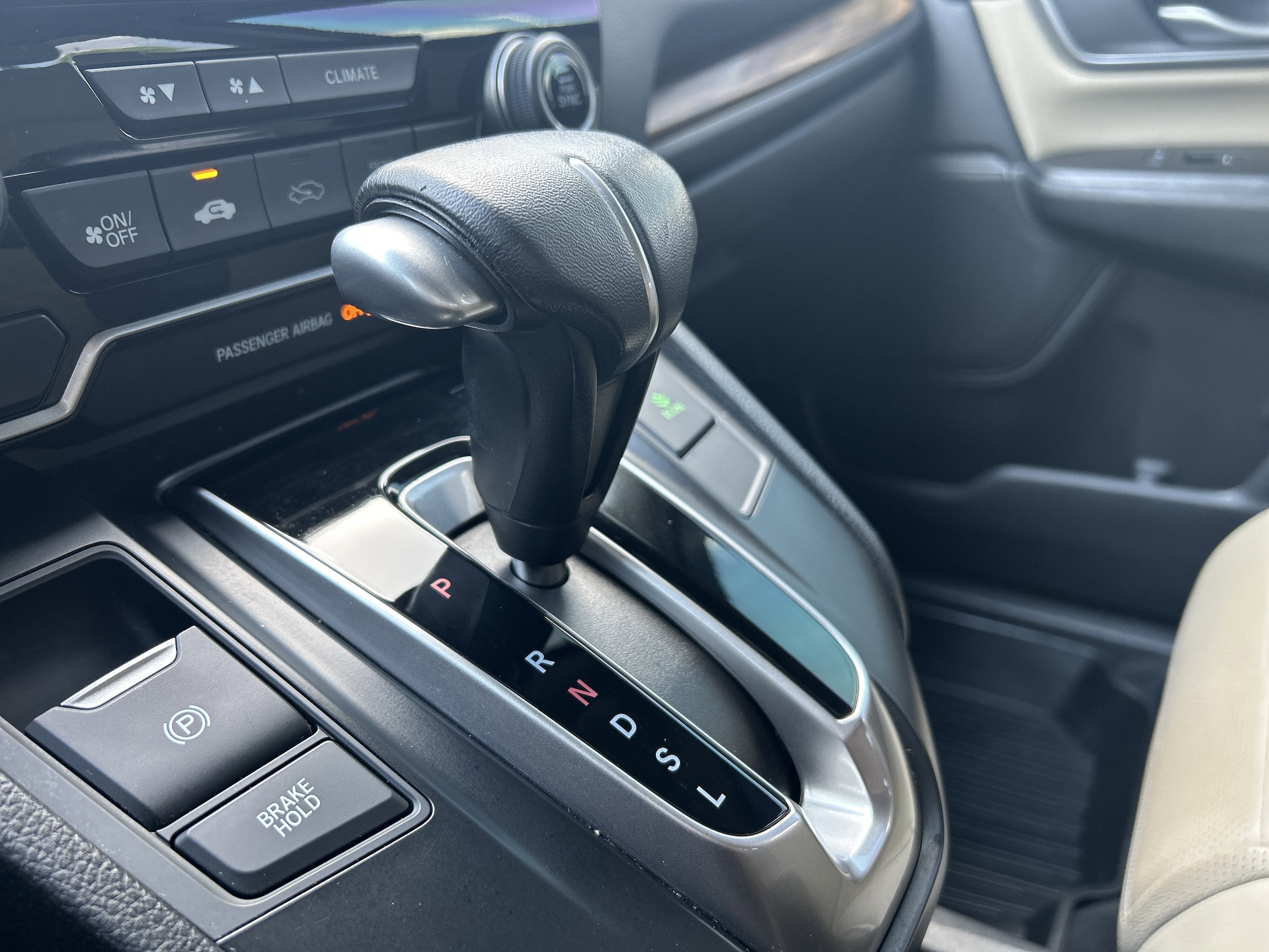 2018 Honda CR-V Touring AWD photo 6