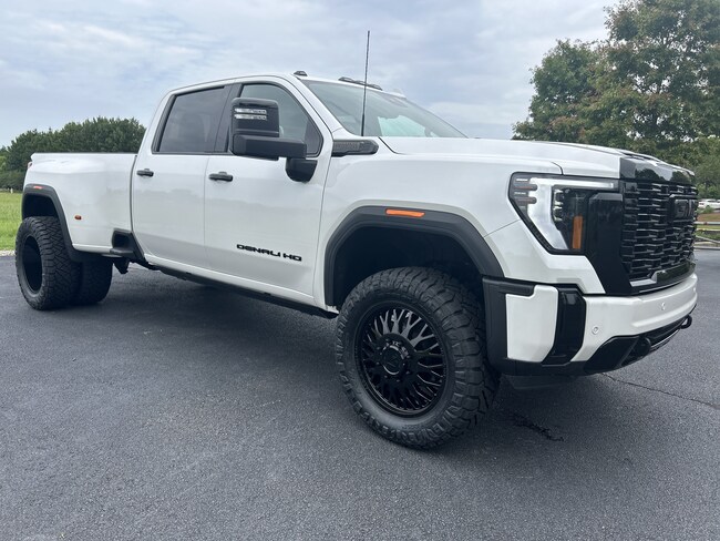 2025 GMC Sierra 3500 HD Denali Truck Crew Cab