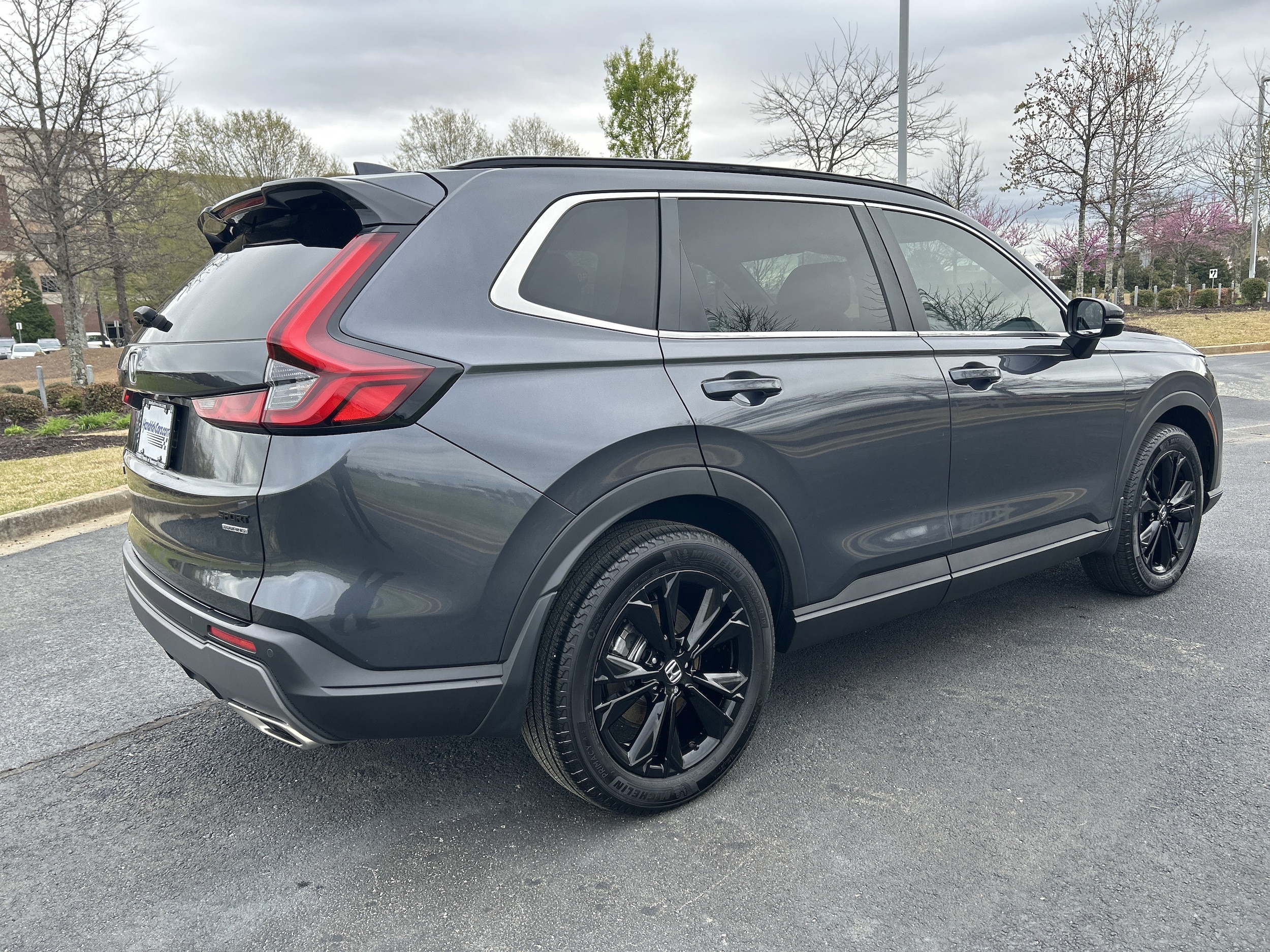 2024 Honda CR-V Hybrid Sport Touring photo 3